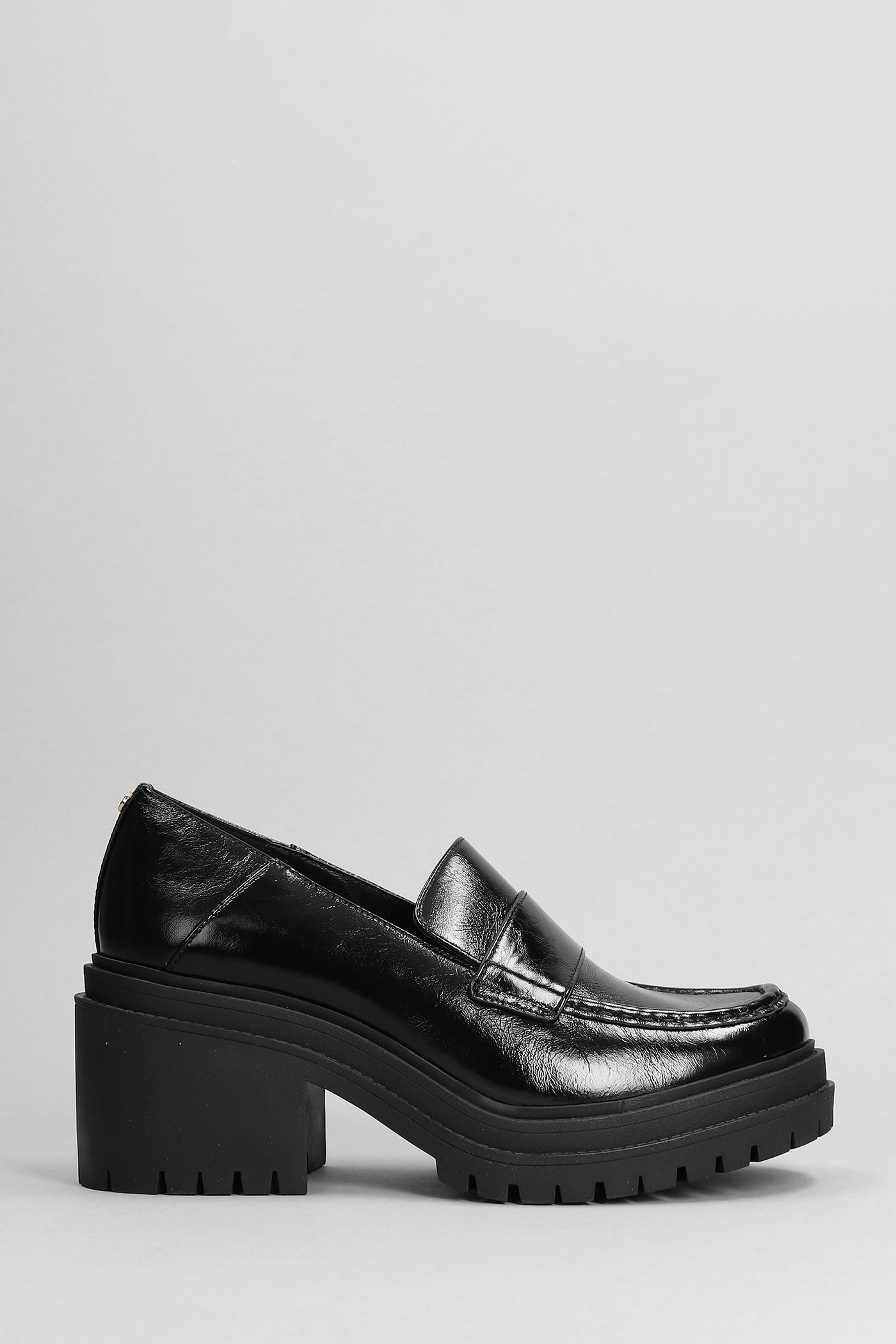 MICHAEL KORS ROCCO LOAFERS IN BLACK LEATHER