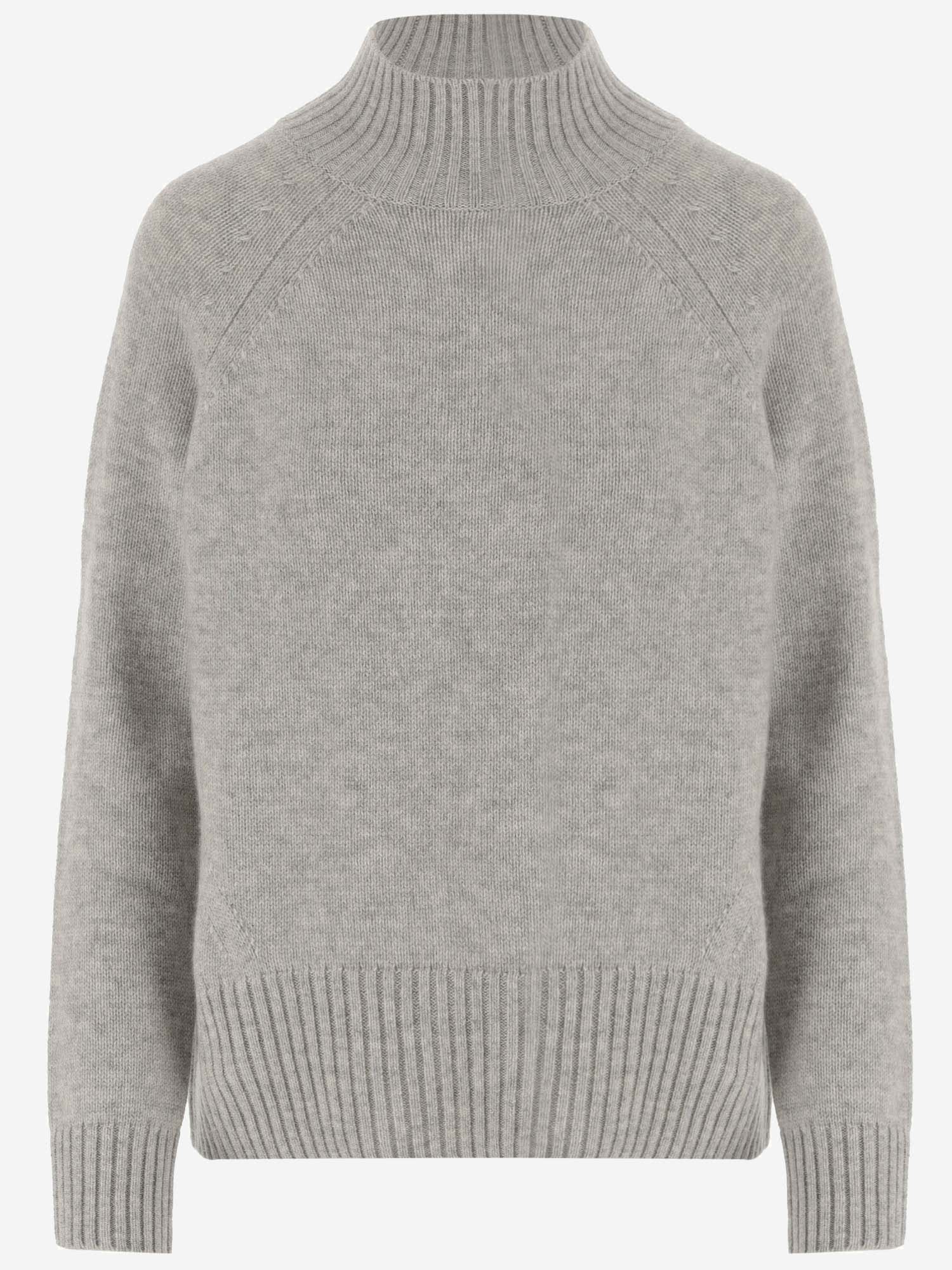 Shop Allude Wool And Cashmere Sweater In Grey