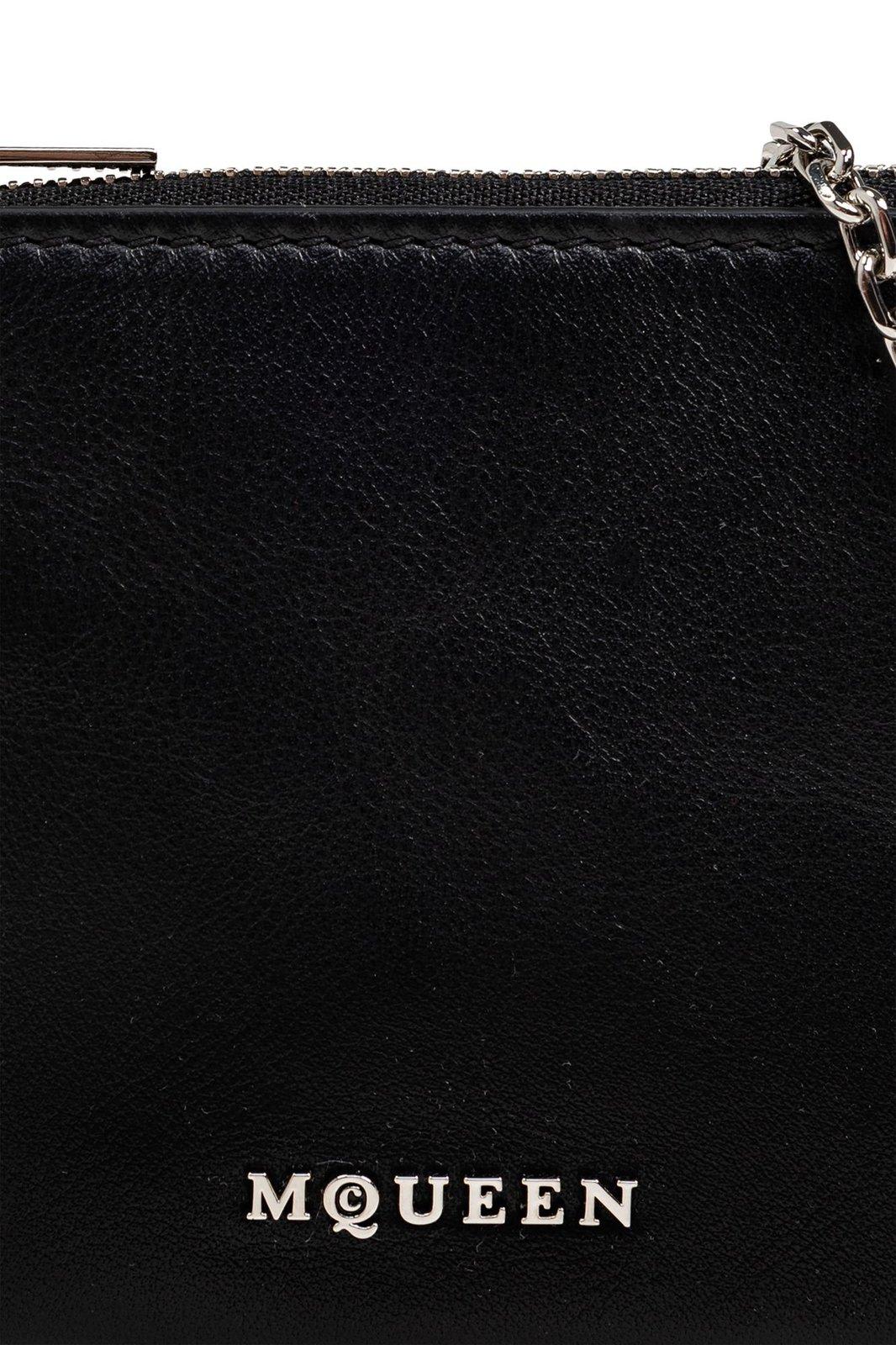 Alexander Mcqueen Logo Palque Chain-detailed Wallet In Blacksilver