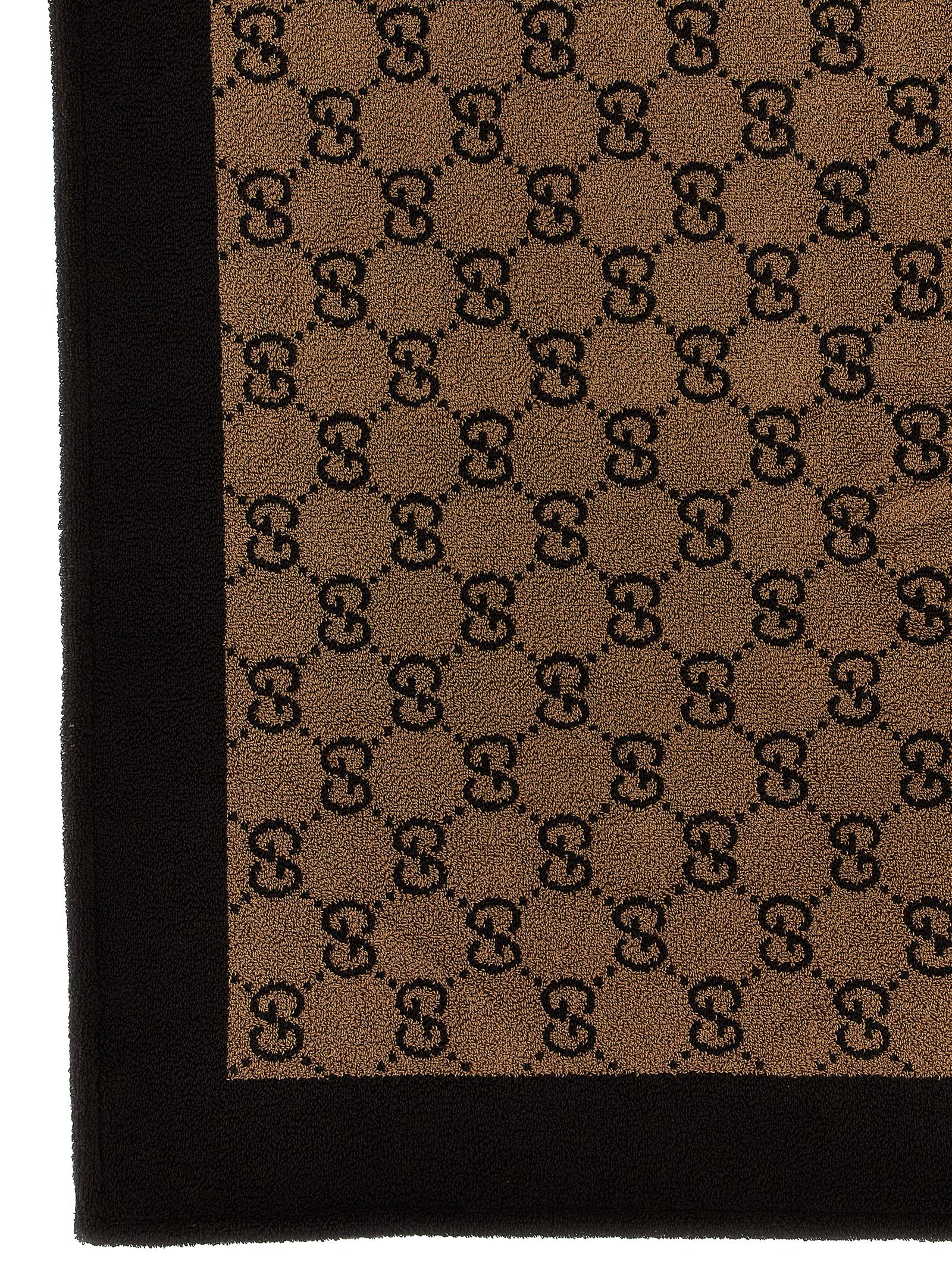 Shop Gucci Patrick Beach Towel In Brown