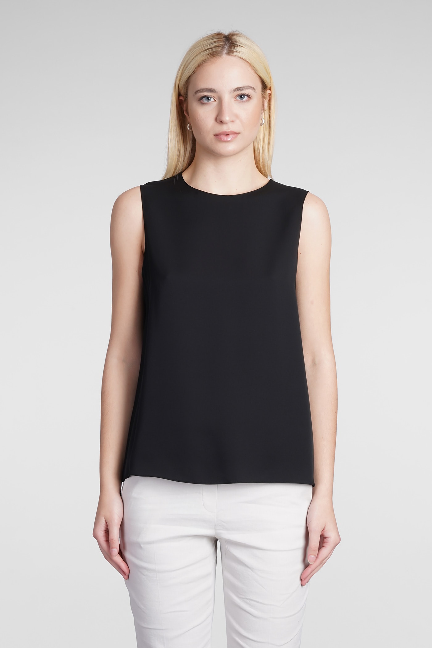Theory Black Crewneck Top With Ruched Details On The Front In Black