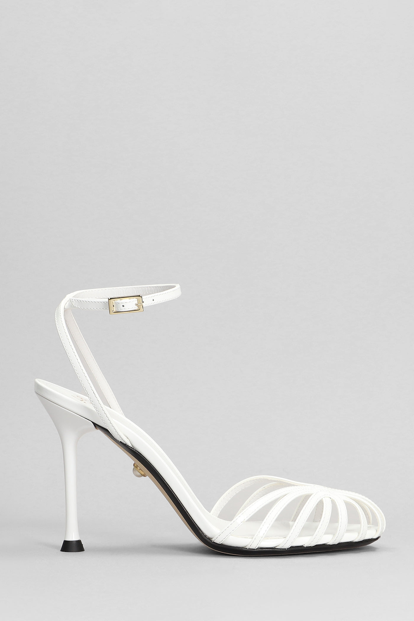 Alevì Ally 095 Sandals In White Patent Leather