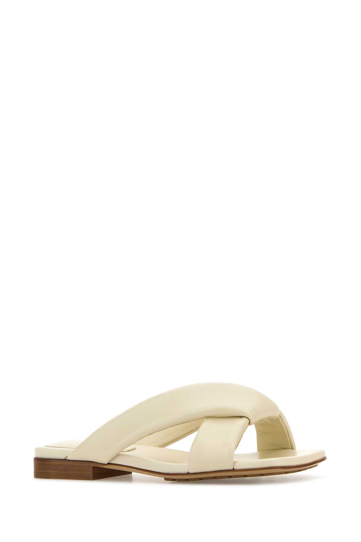 Bottega Veneta Ivory Leather Riva Slippers In Neutral