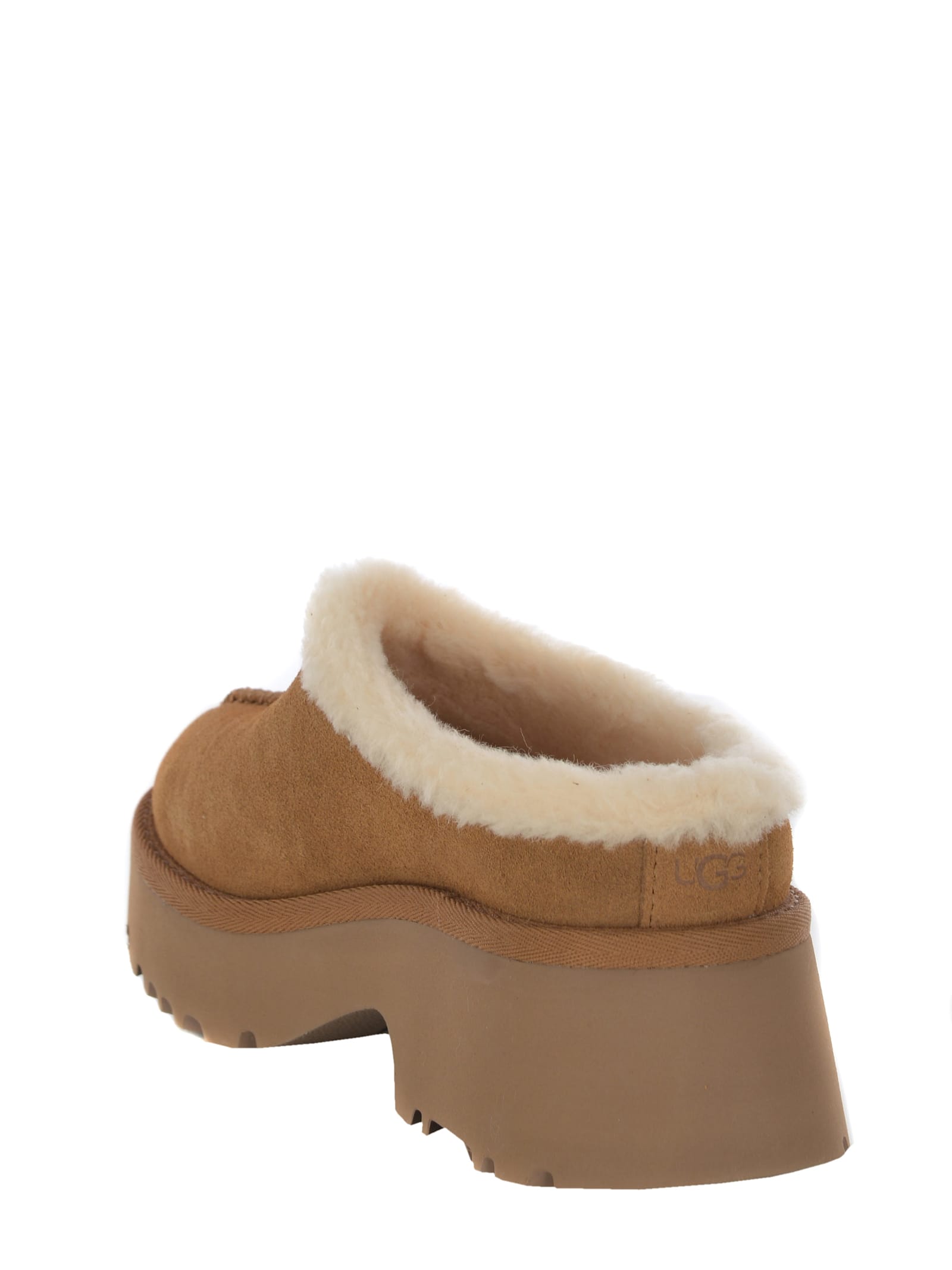 Shop Ugg Stivali  New Heights Cozy Made Of Suede In Camel