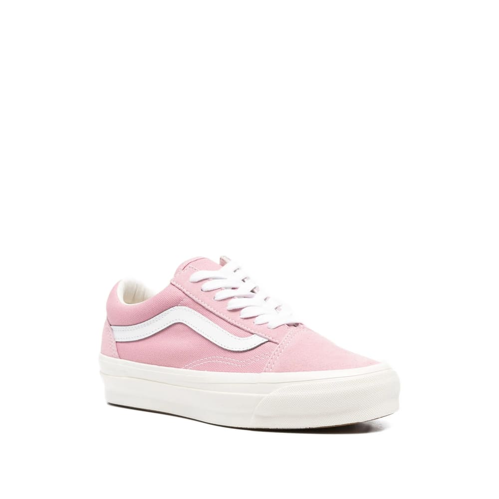 Vans Lx Old Skool Sneakers In Pink
