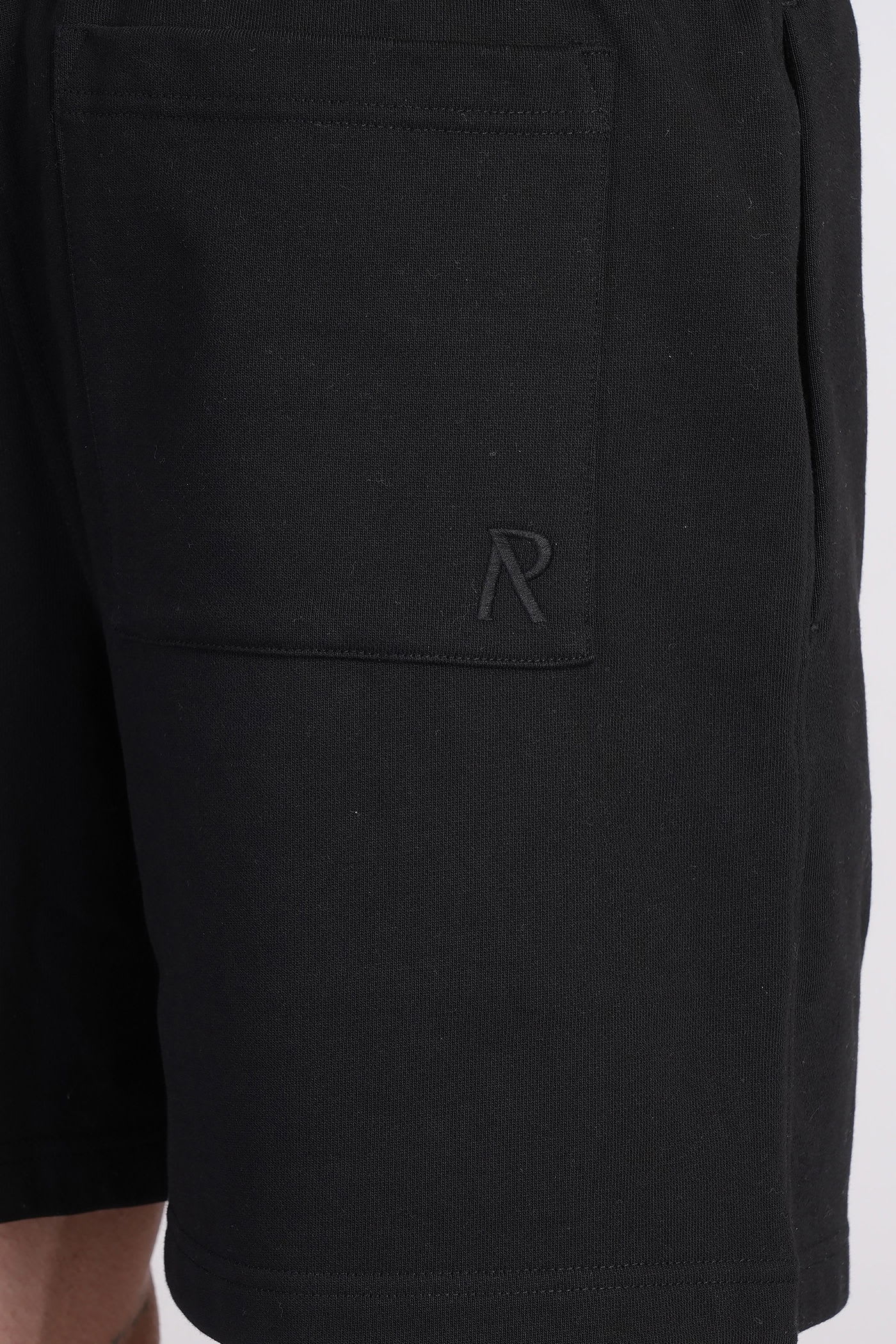 Represent Mens Black Initial Logo-print Cotton Sweat Shorts In Black