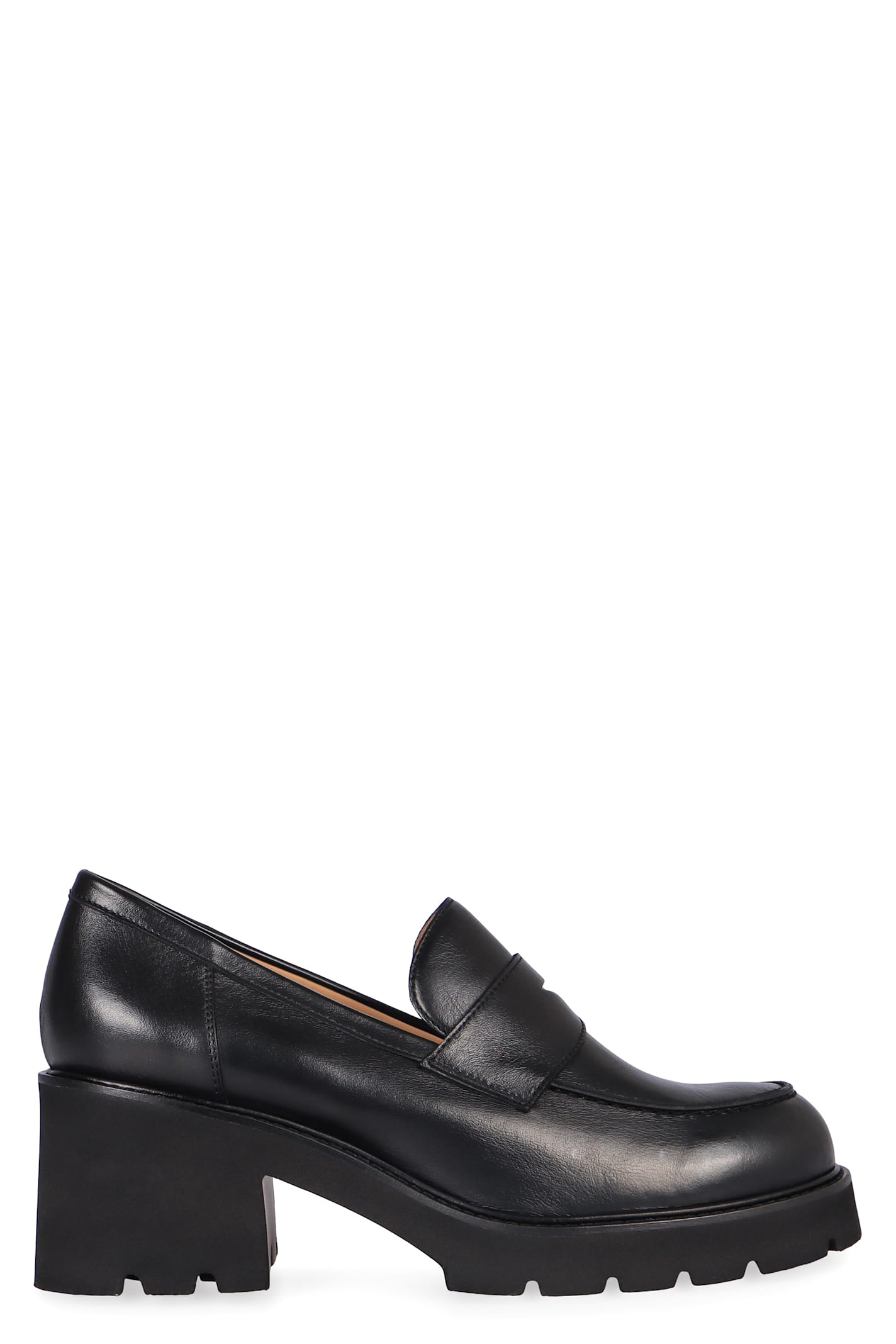 Doucal's Leather Moccasins In Black
