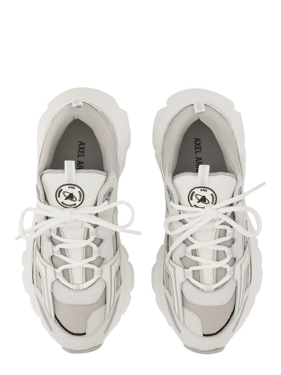 Shop Axel Arigato Sneaker Marathon R-trail In White