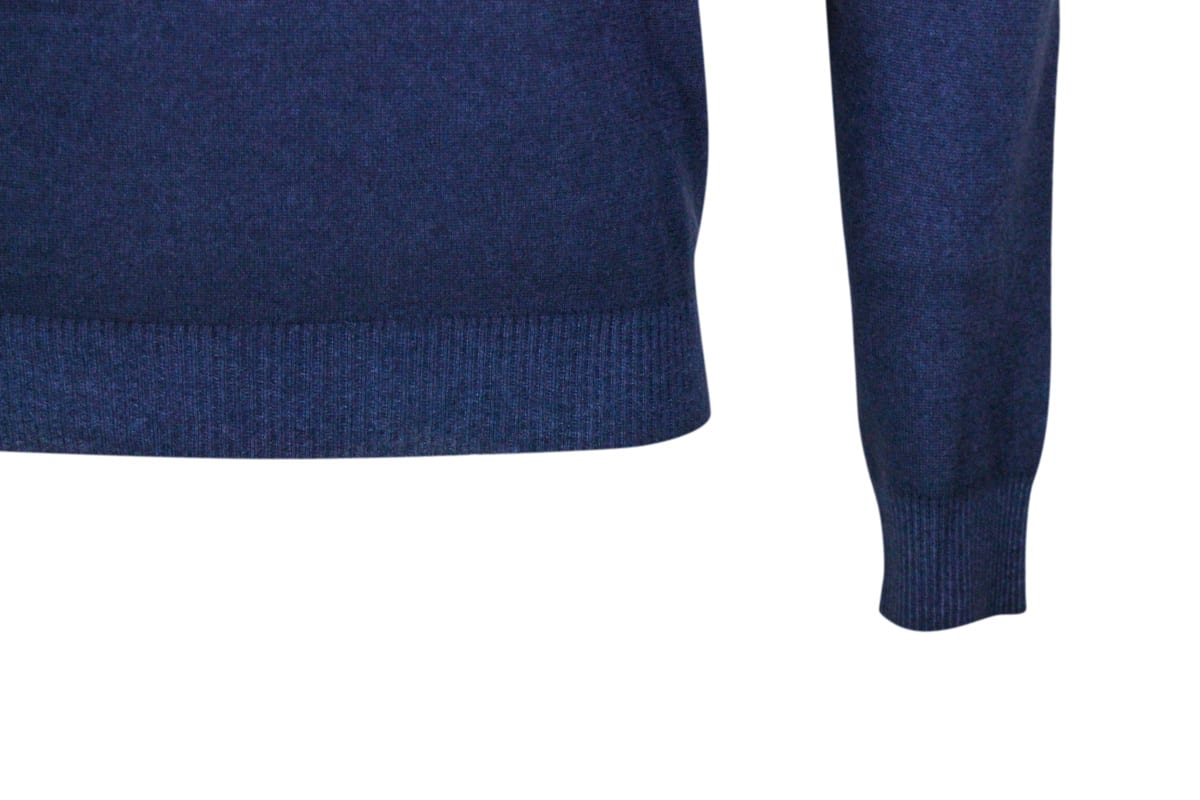 Shop Malo Lightweight Crew-neck Long-sleeved Sweater Made Of Garment-dyed Soft Light Cashmere In Blu