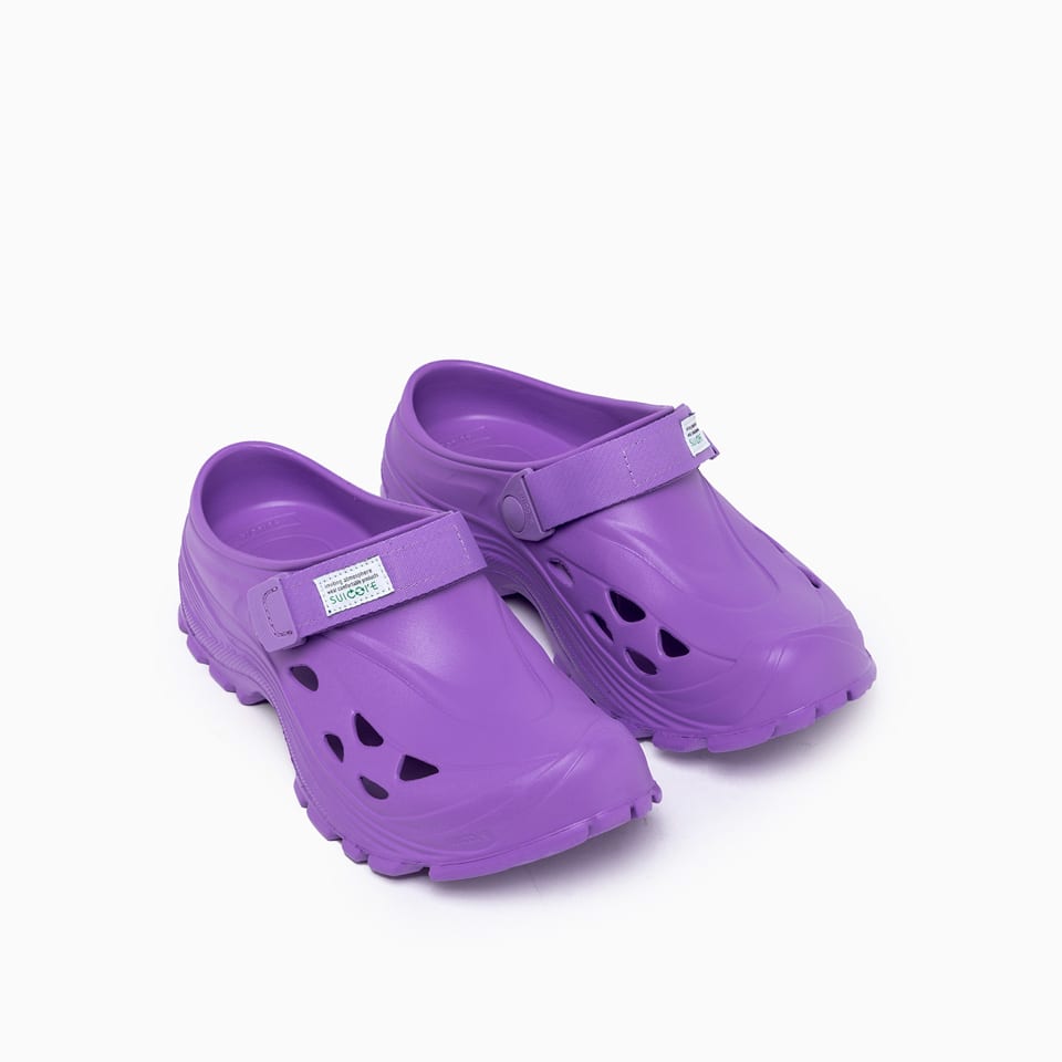 Shop Suicoke Mok Sliders In Purple