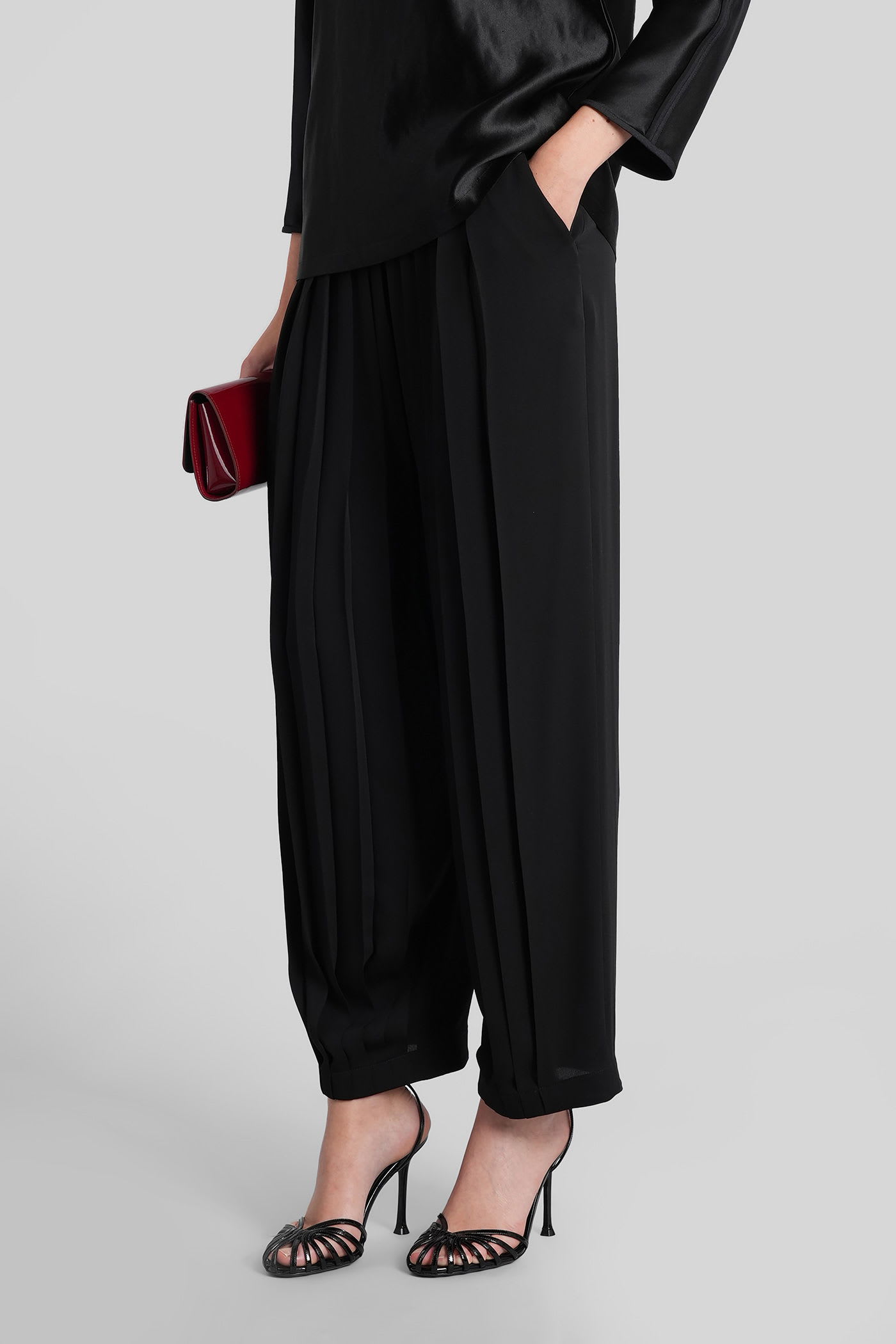 Giorgio Armani Pants In Black Silk In Black