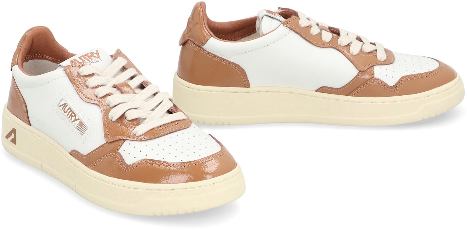 Autry Medalist Leather Low-top Sneakers In White