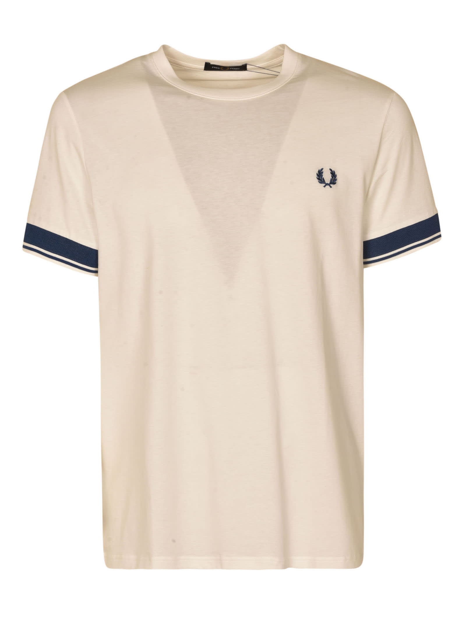 Fred Perry Contrast Cuff T-shirt In Snow White