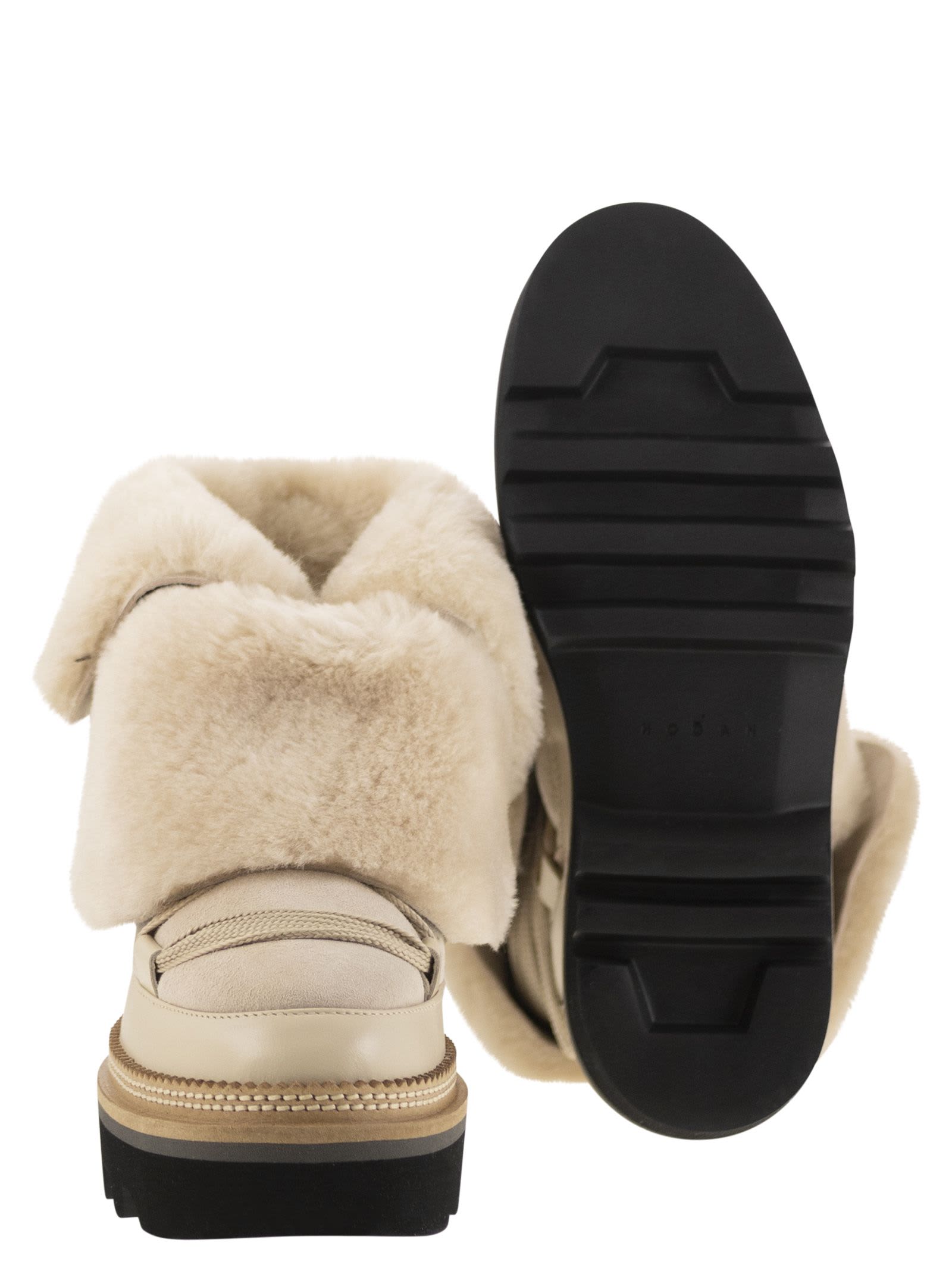 Shop Hogan H675 - After-ski Boots In Light Beige