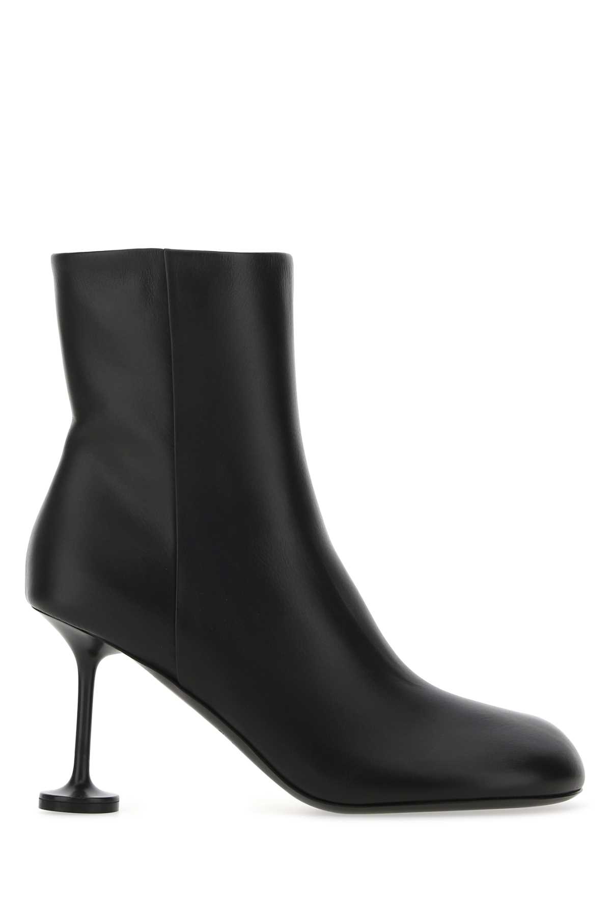 Black Leather Lady Ankle Boots