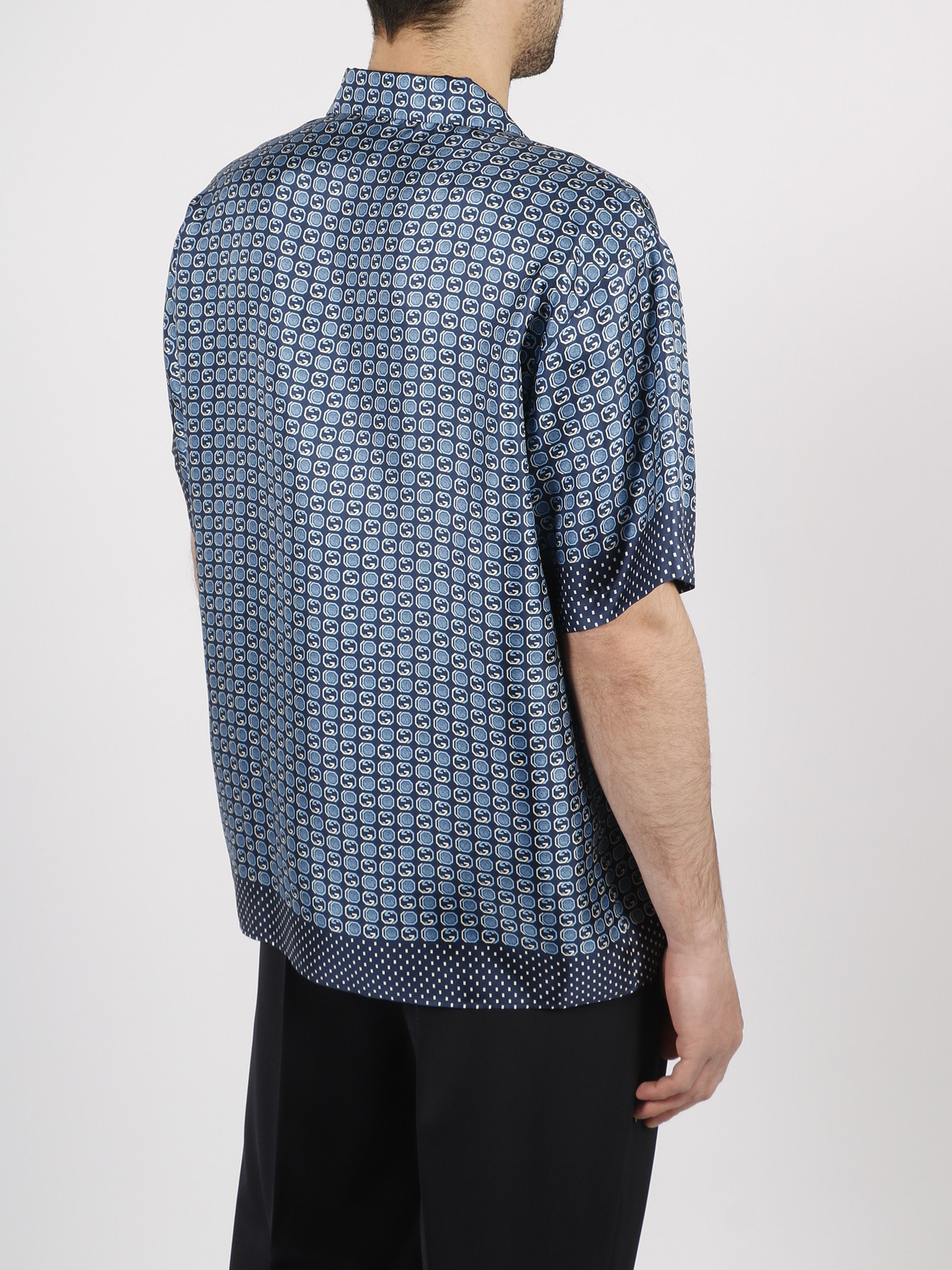 Gucci Geometric Interlocking G Print Silk Shirt In Blue