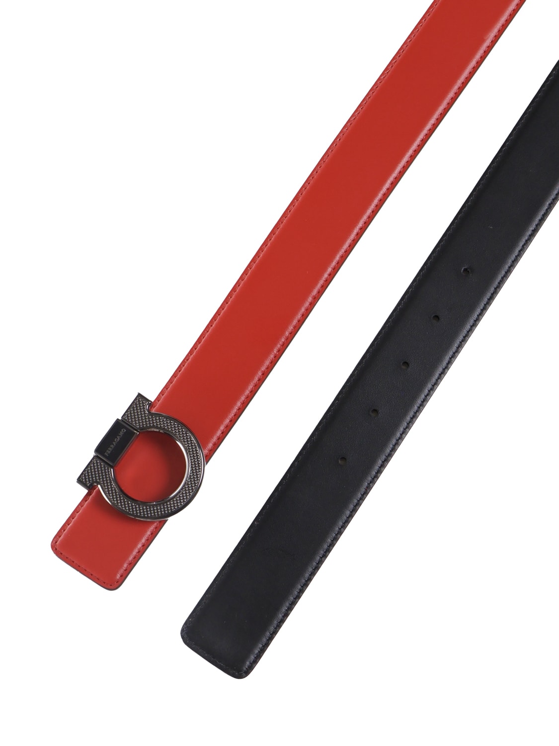 Shop Ferragamo Gancini Belt In Calfskin In Red