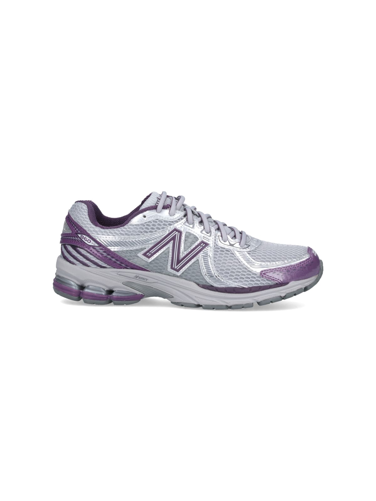 860v2 Sneakers