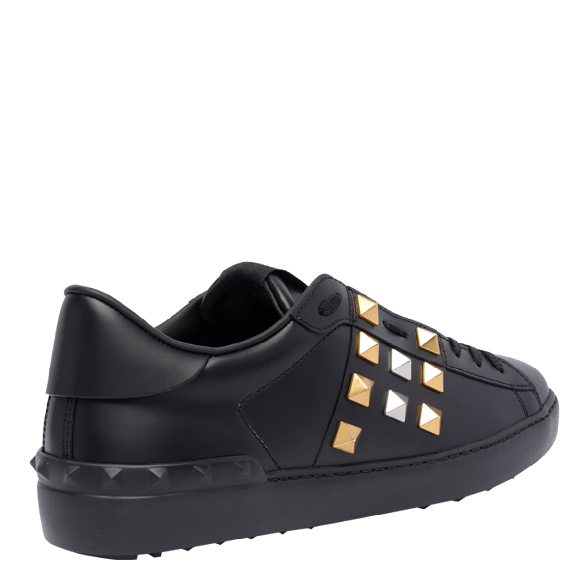 Valentino Garavani Men Rockstud Untitled Sneakers In Black