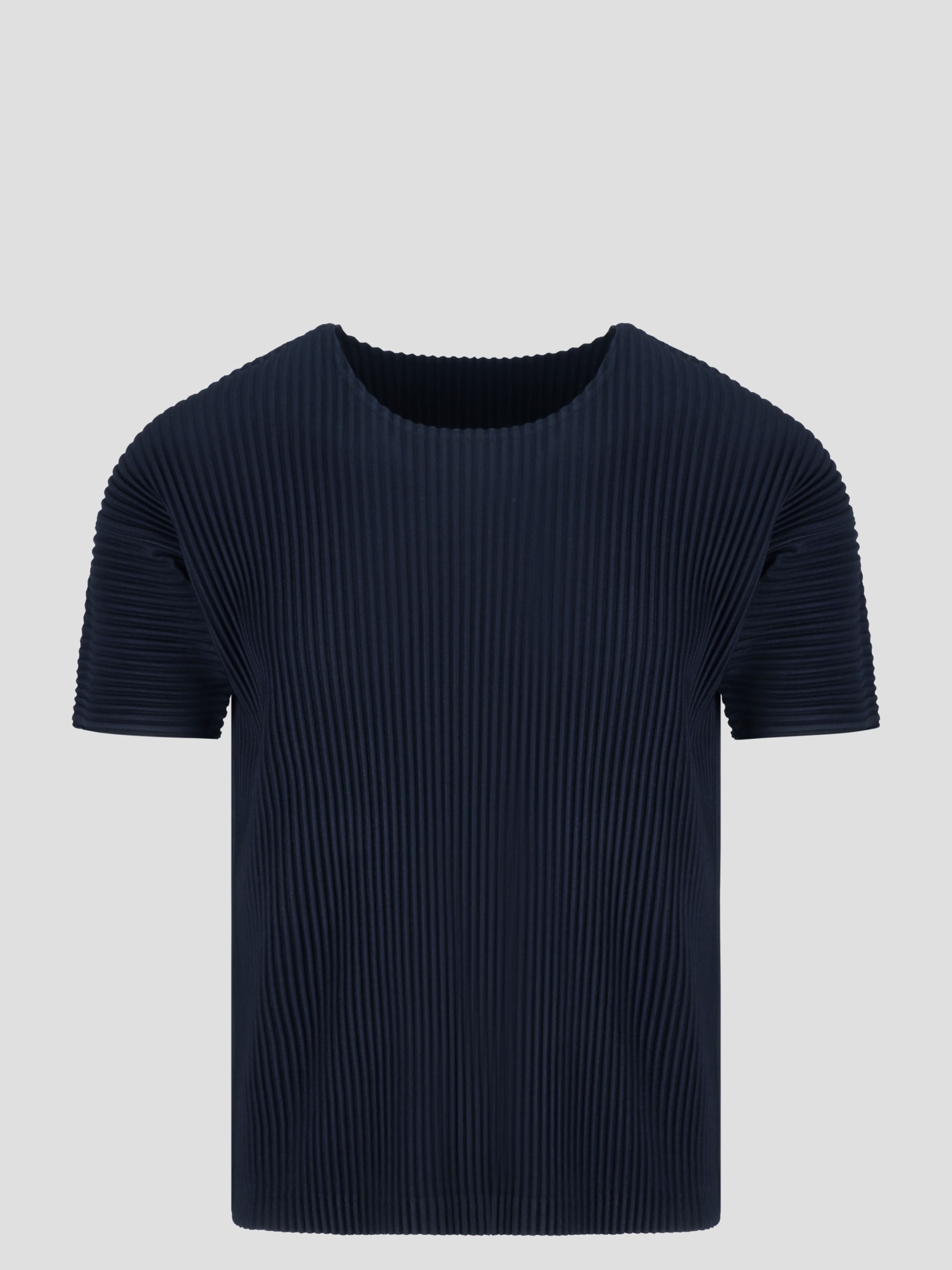 Shop Issey Miyake Basic Pleated T-shirt In Blue