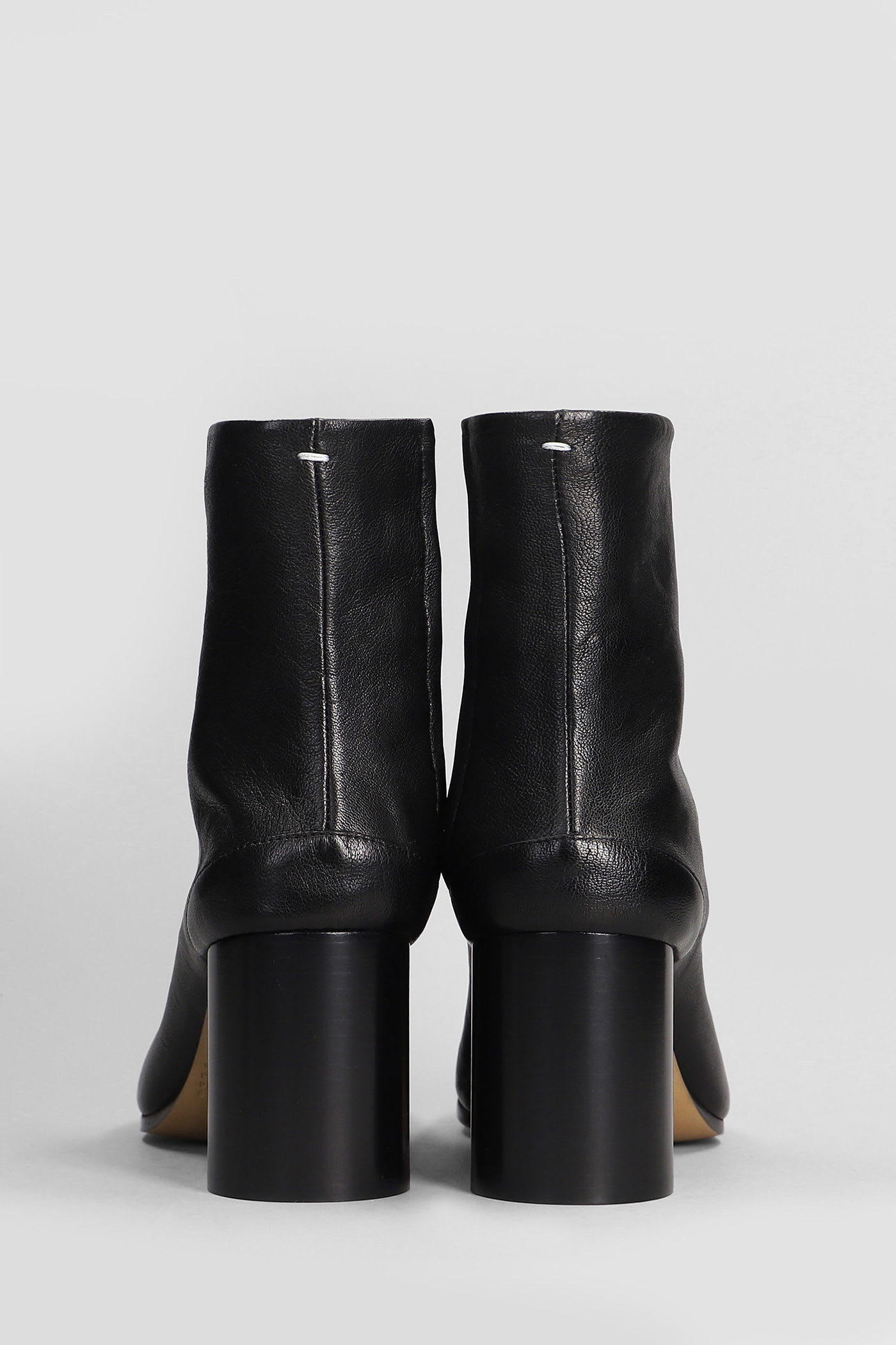 Maison Margiela Tabi Ankle Boots With Unique Tabi Toe Design And Block Heel In Black