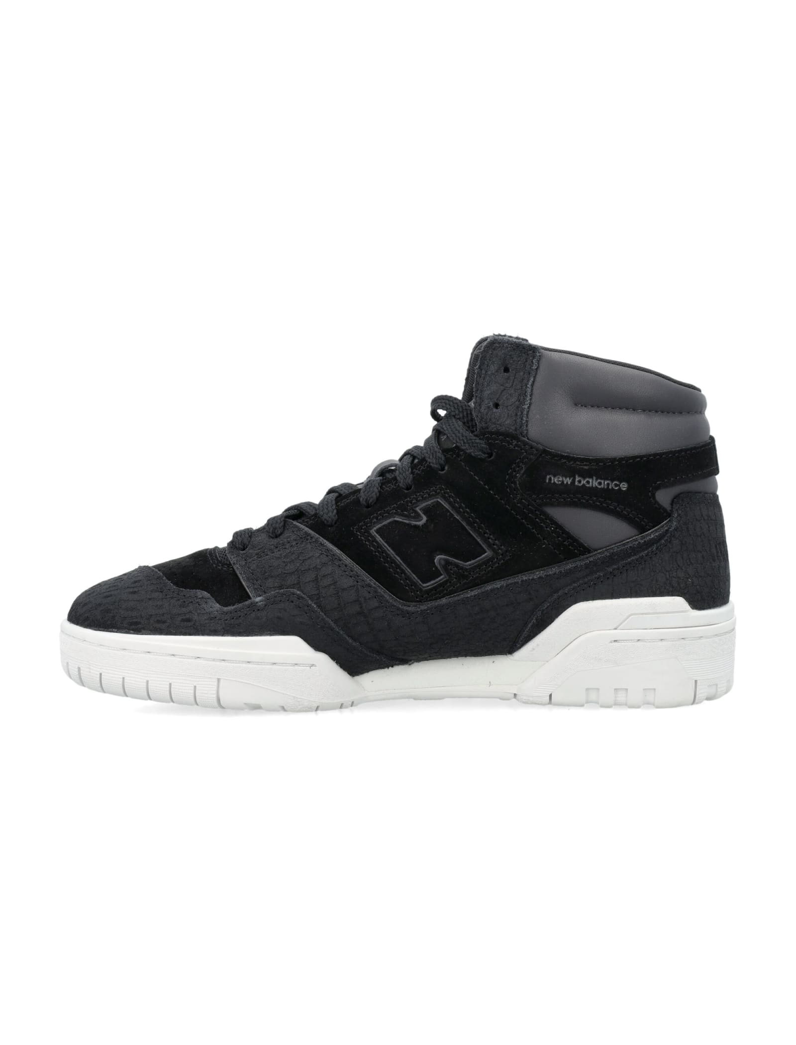 Shop Junya Watanabe Bb650 Sneaker In Black
