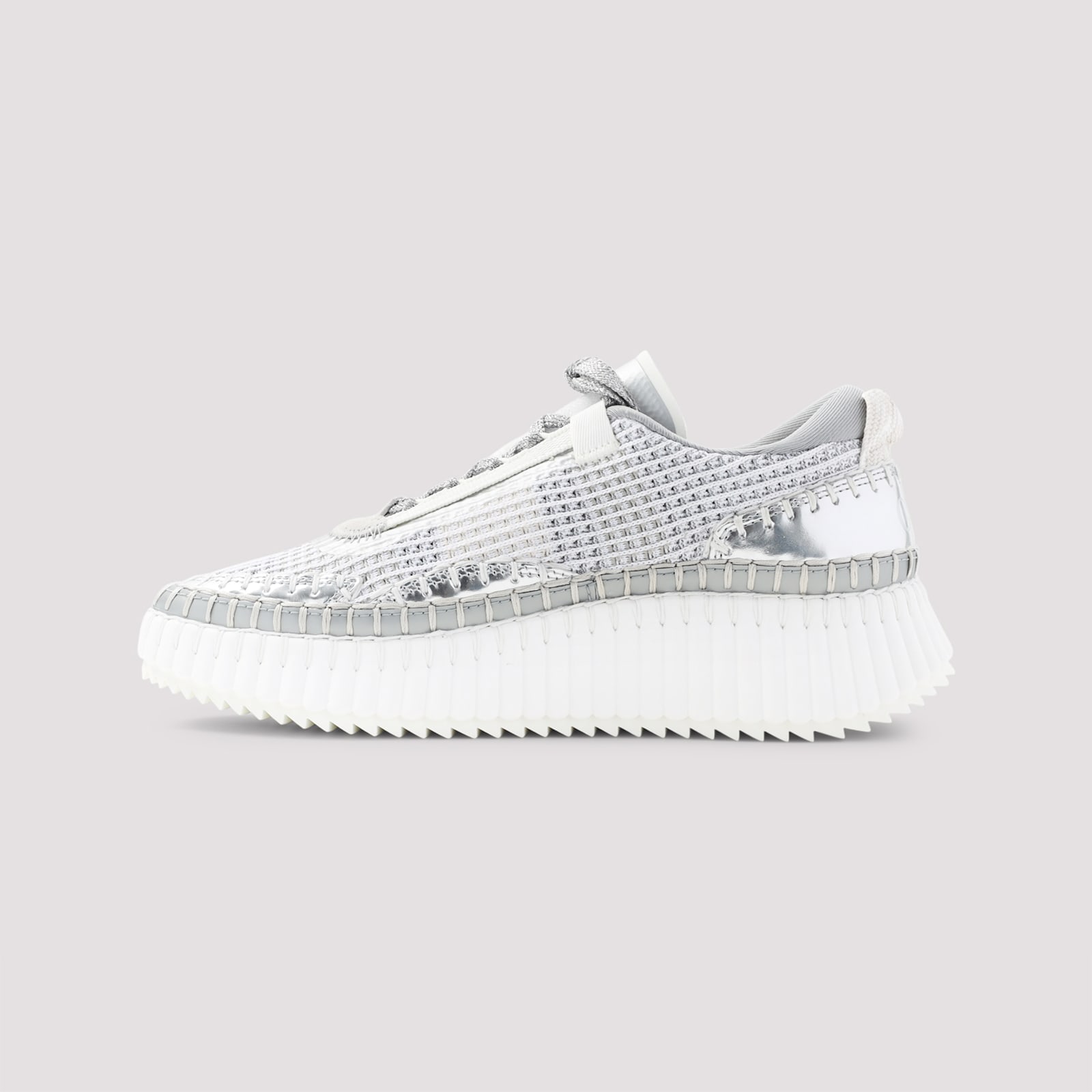 Chloé Stylish Sneakers With Unique Design Features In White