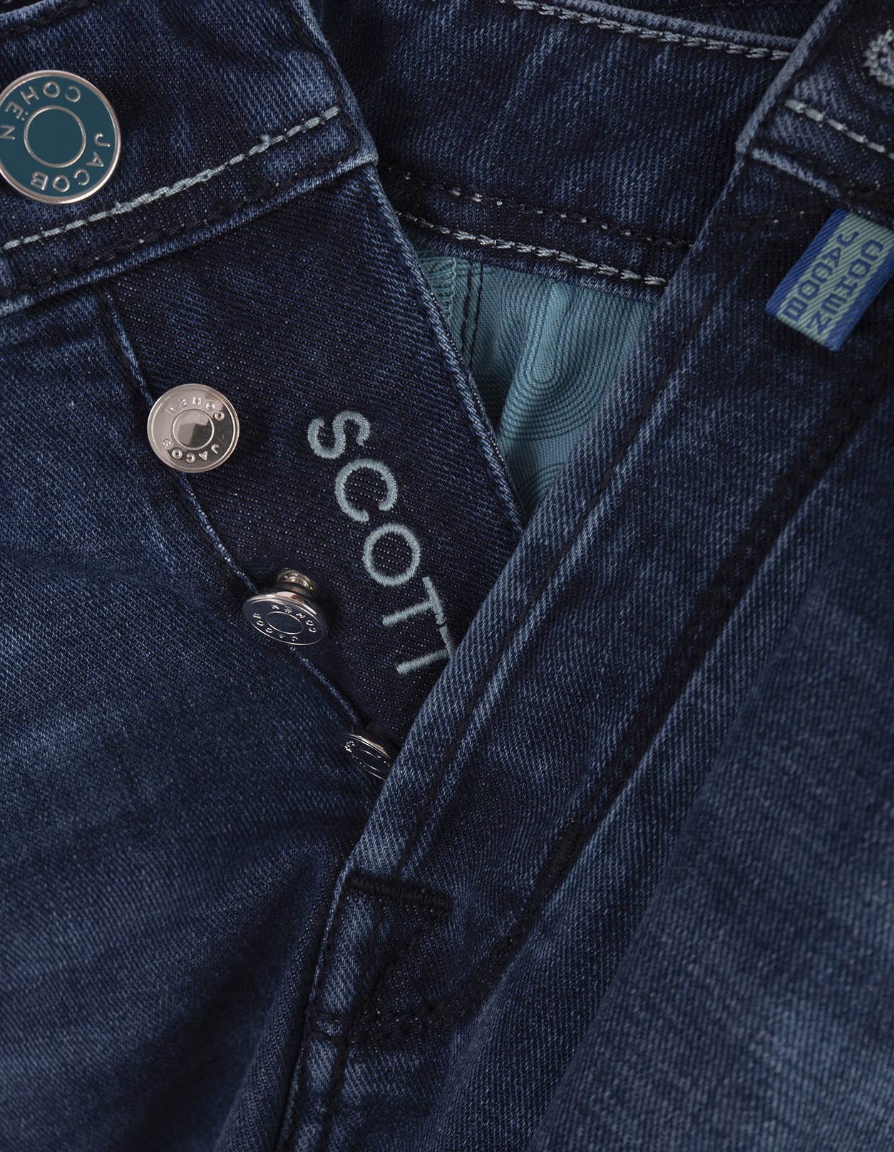 Shop Jacob Cohen Scott Cropped Jeans In Dark Blue Stretch Denim