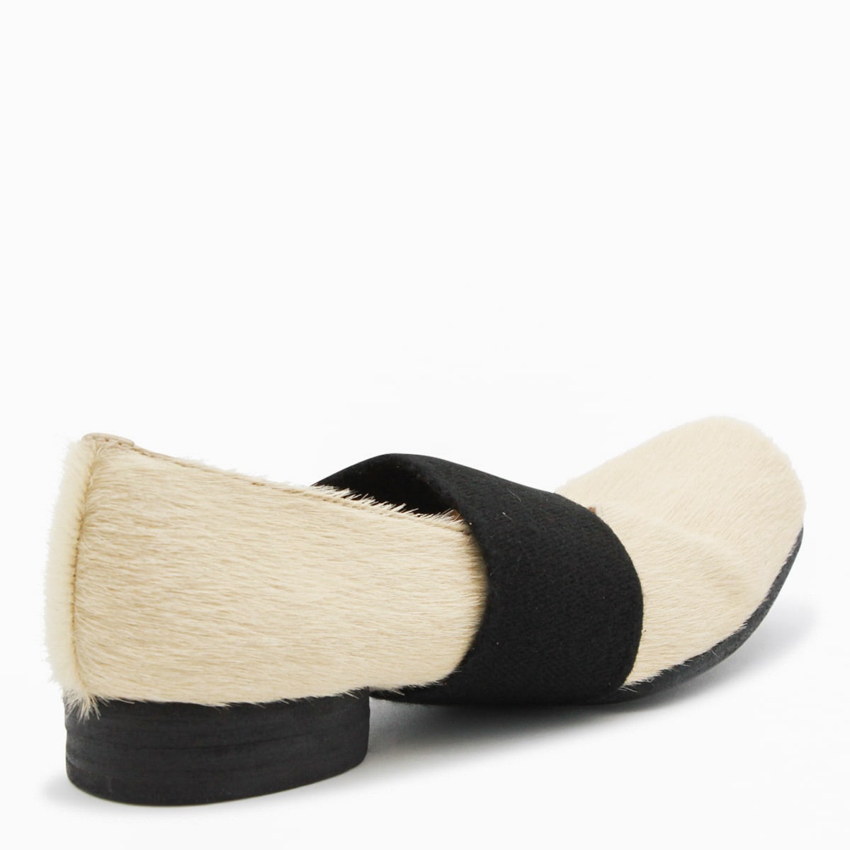 Uma Wang Strap Square-toe Flat Shoes In Neutral