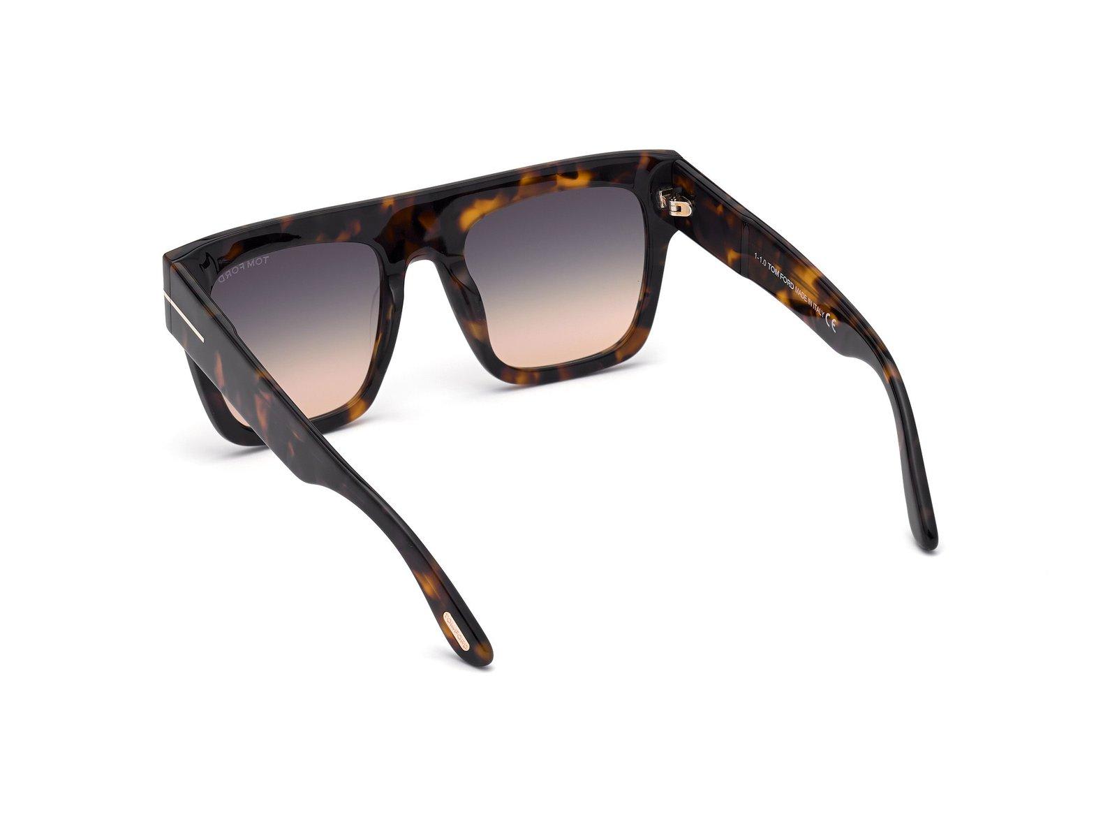 Shop Tom Ford Renee Square Frame Sunglasses In 52b