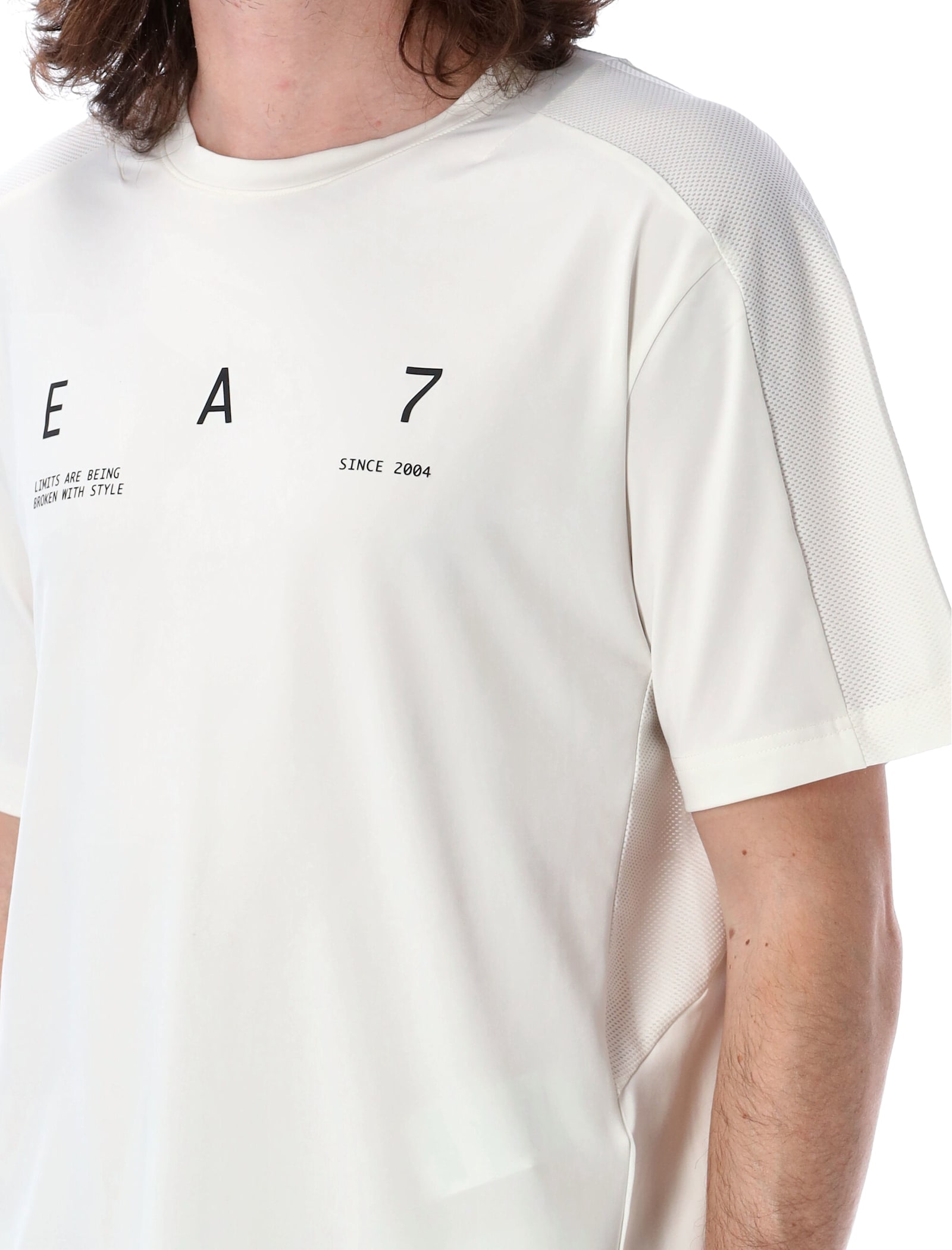 Ea7 Graphic Series Stretch Technical Fabric Crew-neck T-shirt In Natural