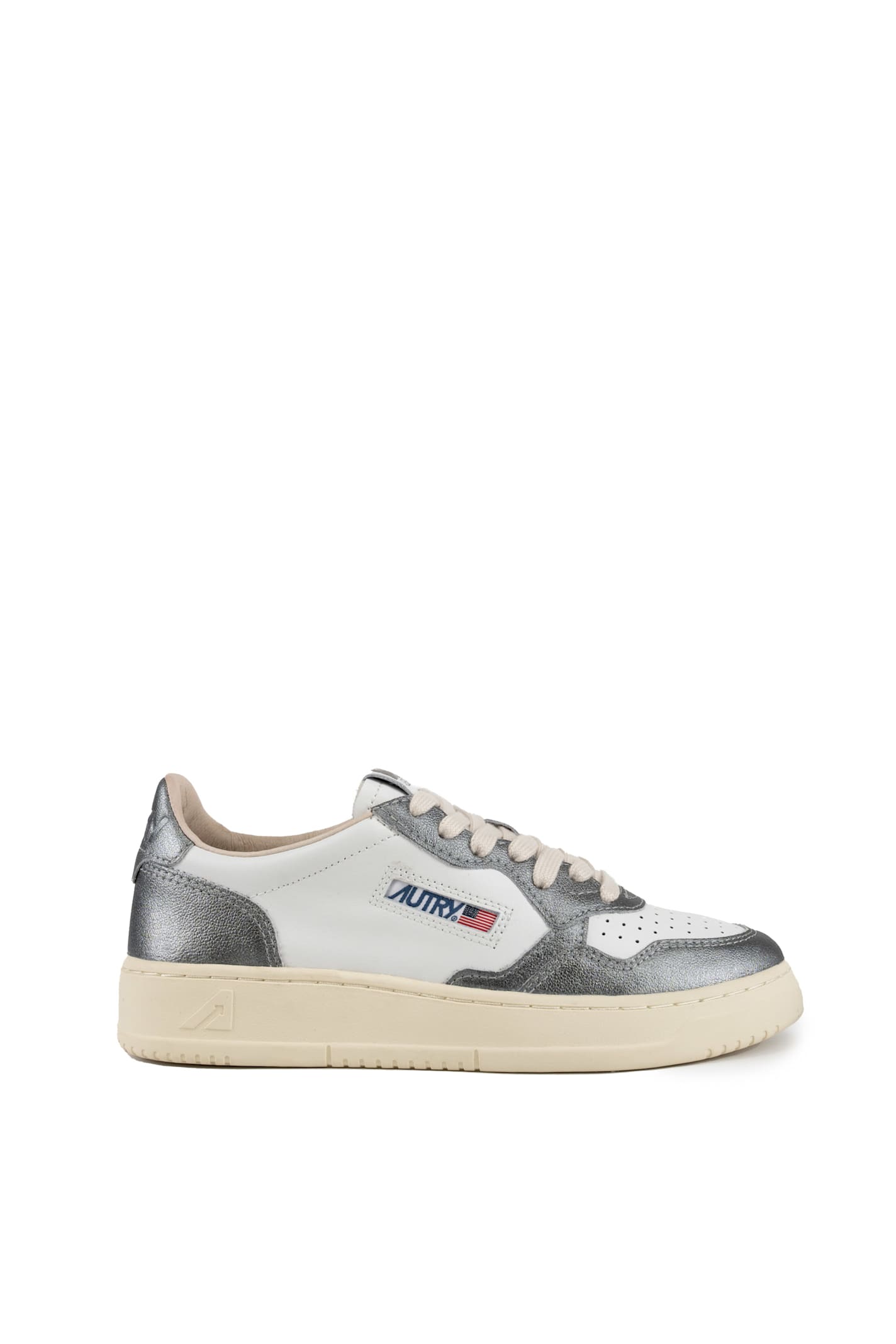 Shop Autry Medalist Low Sneakers In Leat/leat Wht/steel