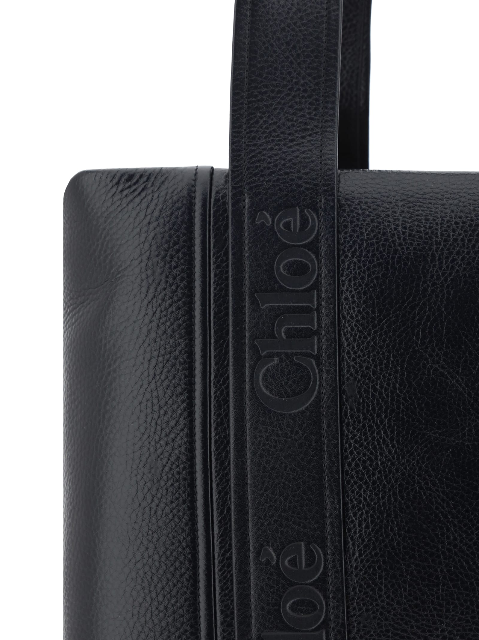 Shop Chloé Woody Handbag In Black