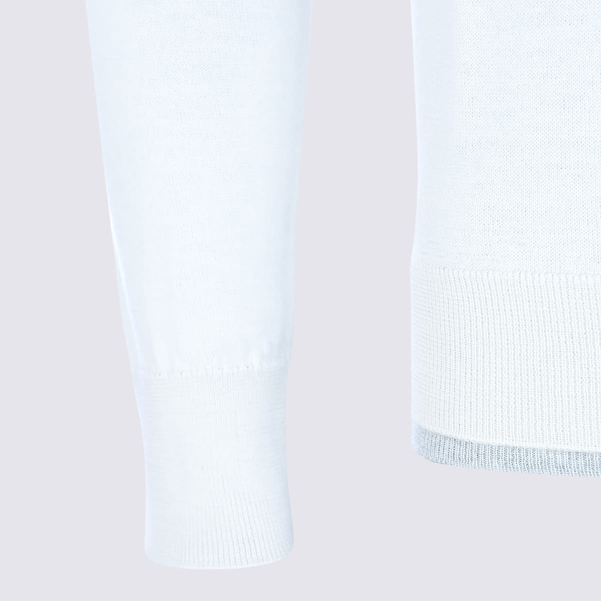 Eleventy Timeless Crewneck Sweater With Ribbed Details In White
