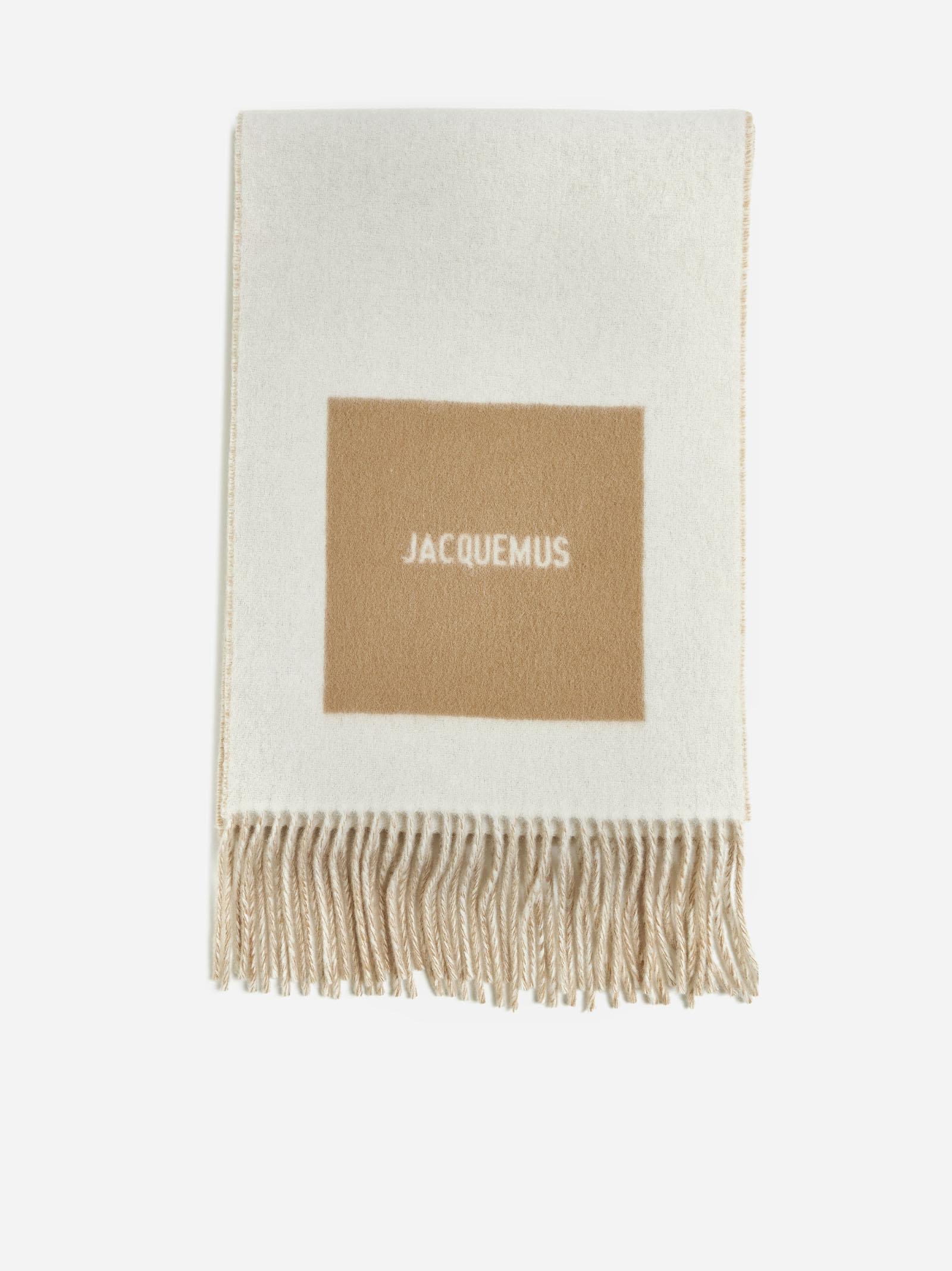 Shop Jacquemus Lecharpe Rond Carre Wool Scarf In Beige