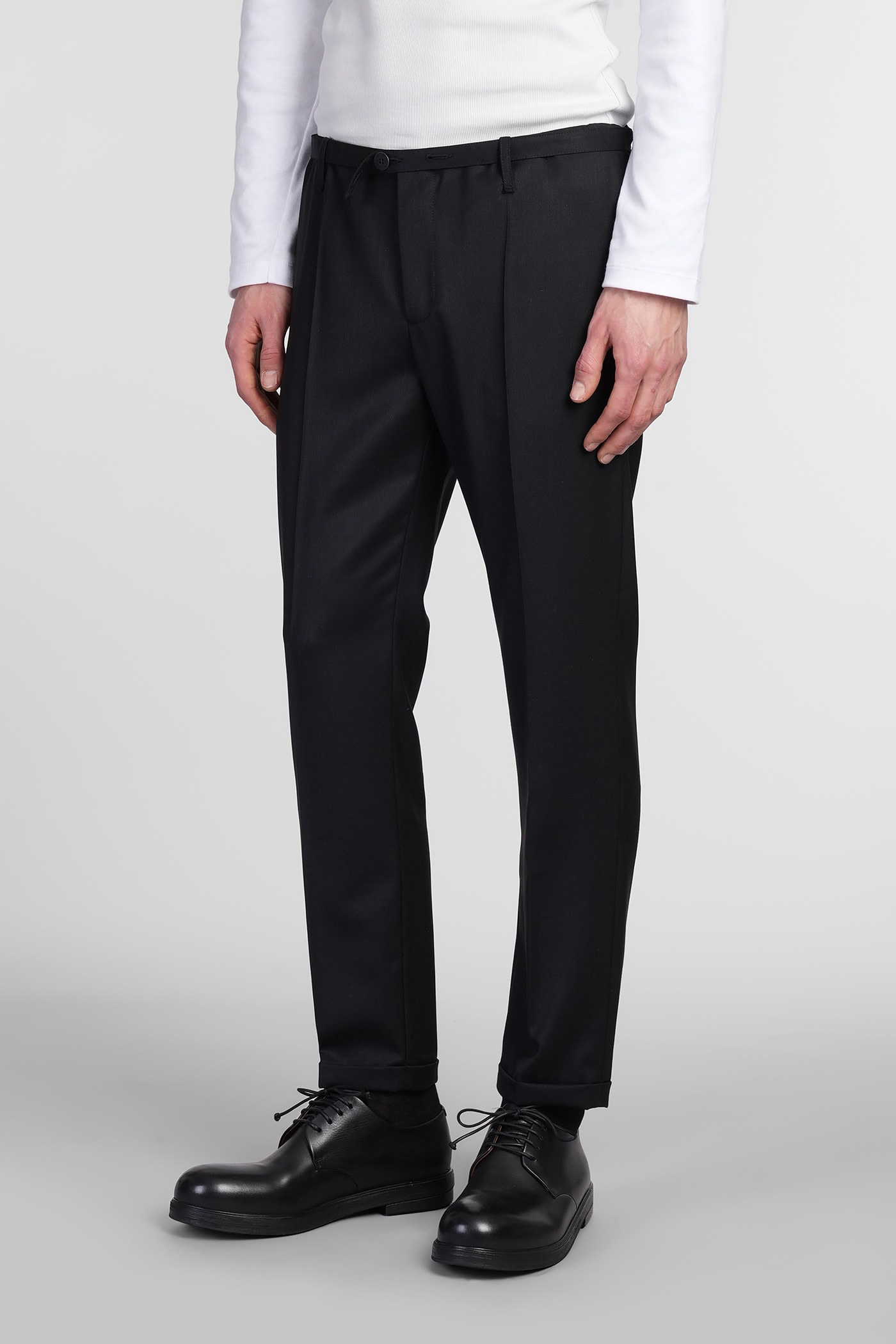 Magliano Pants In Black Wool In Black