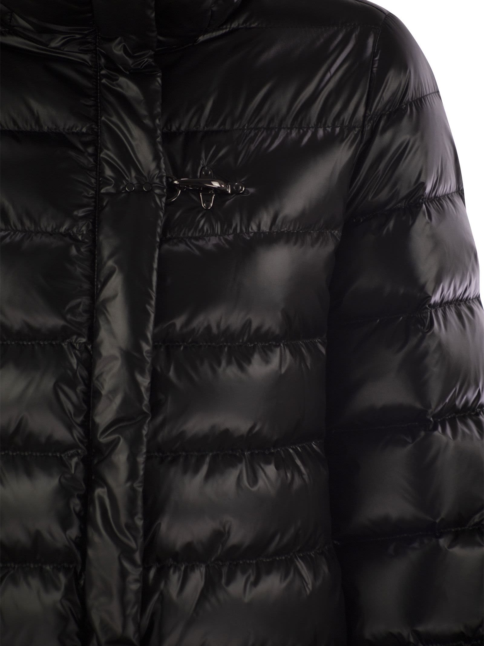 Fay Cape In Black Lightweight Nylon In Black
