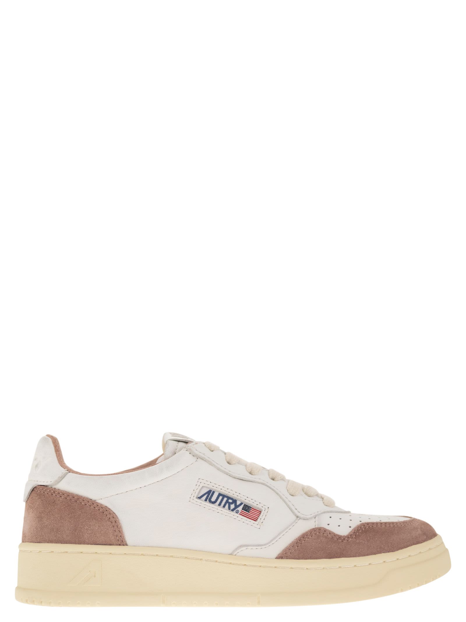 Autry Medalist Low Goat Suede Wht Powder Sneakers In White/brown