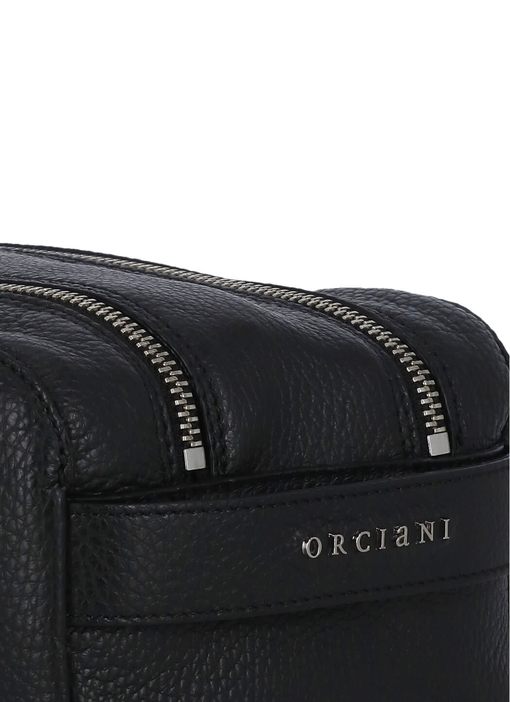 Shop Orciani Pebbled Leather Washbag In Black