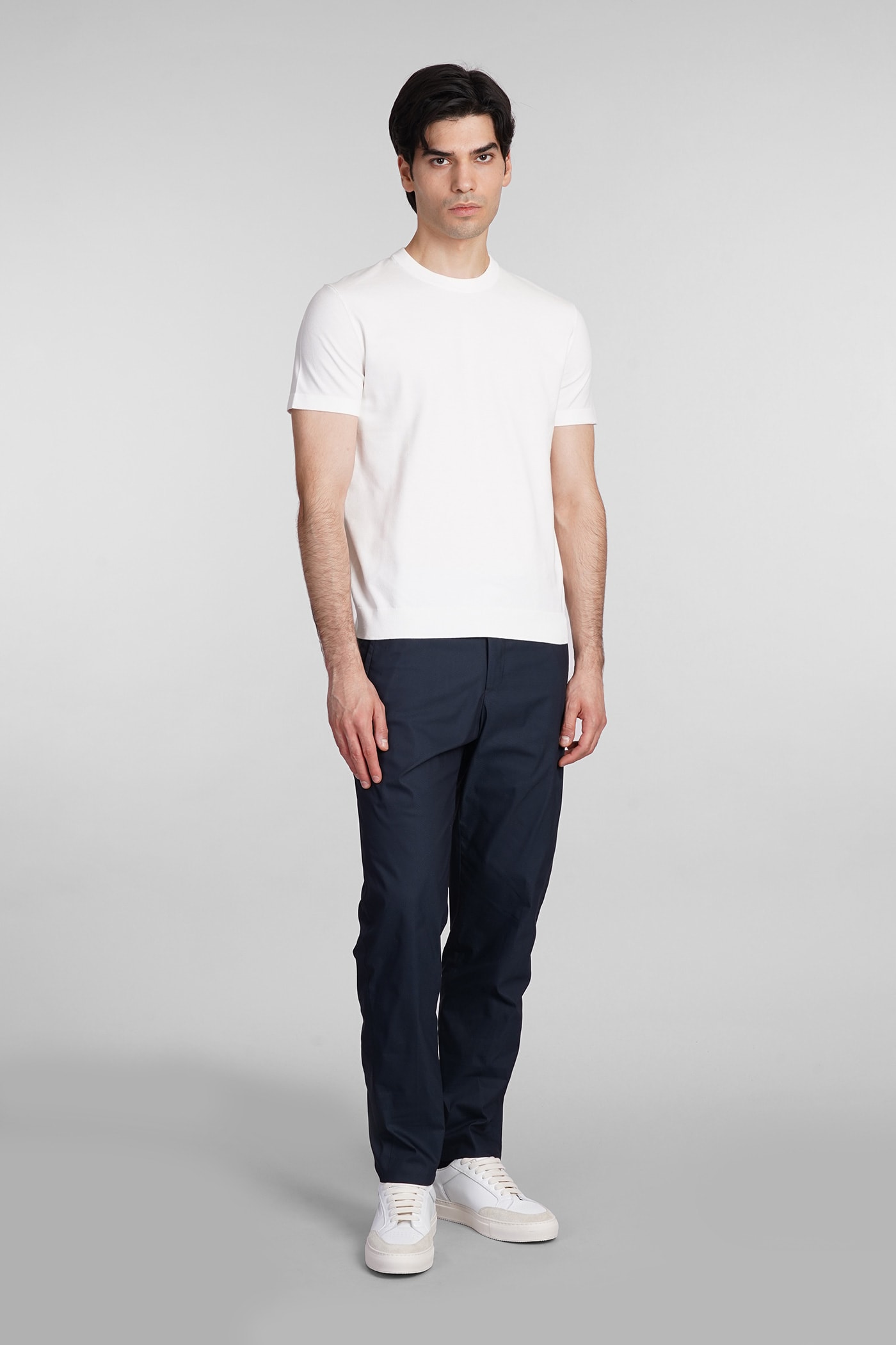 Theory T-shirt In White Viscose In White