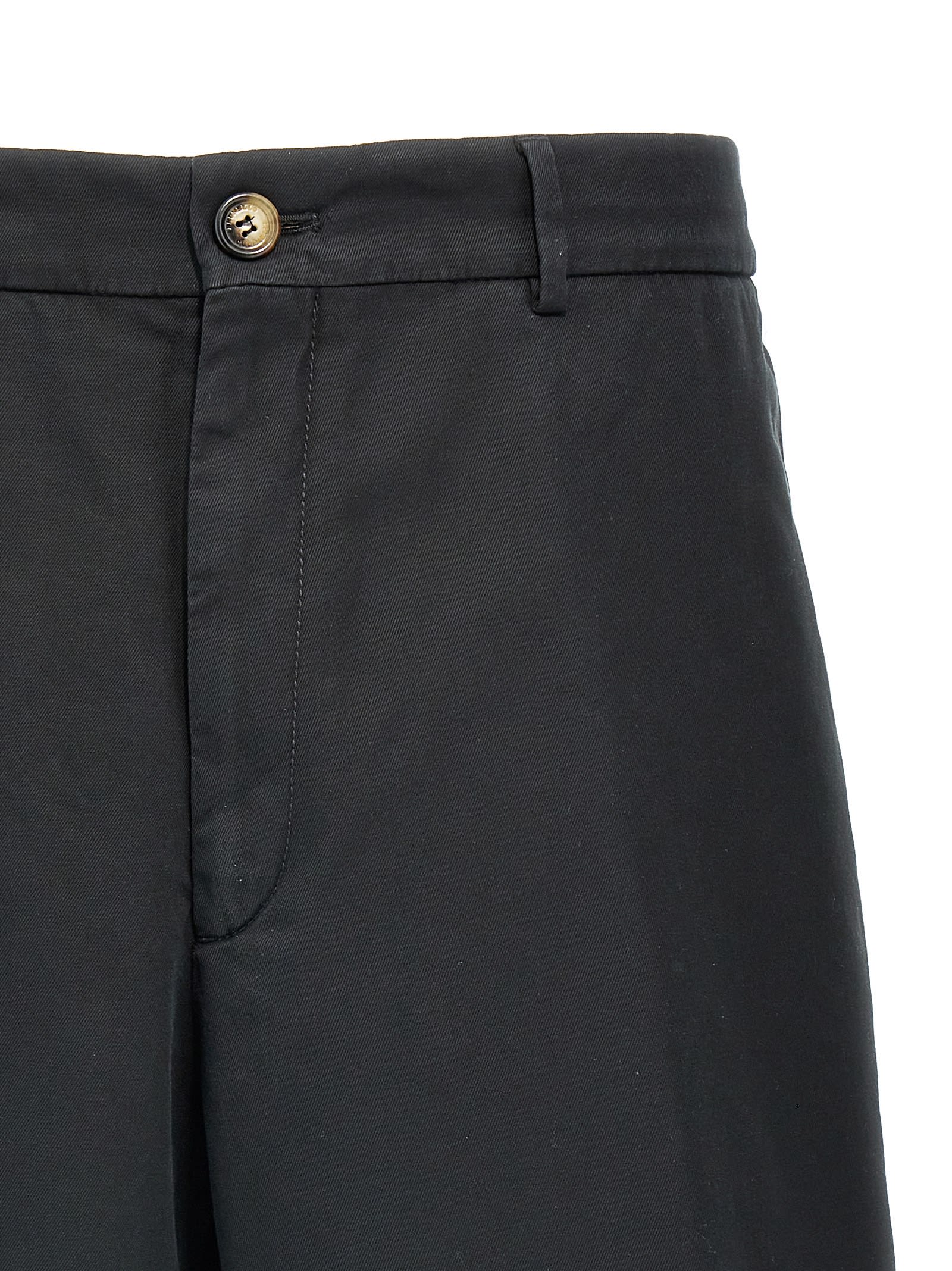 Brunello Cucinelli Classic Bermuda Shorts In Black