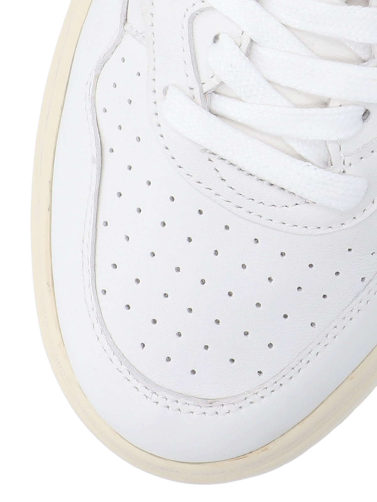 Shop Autry Low Sneakers Medalist In White