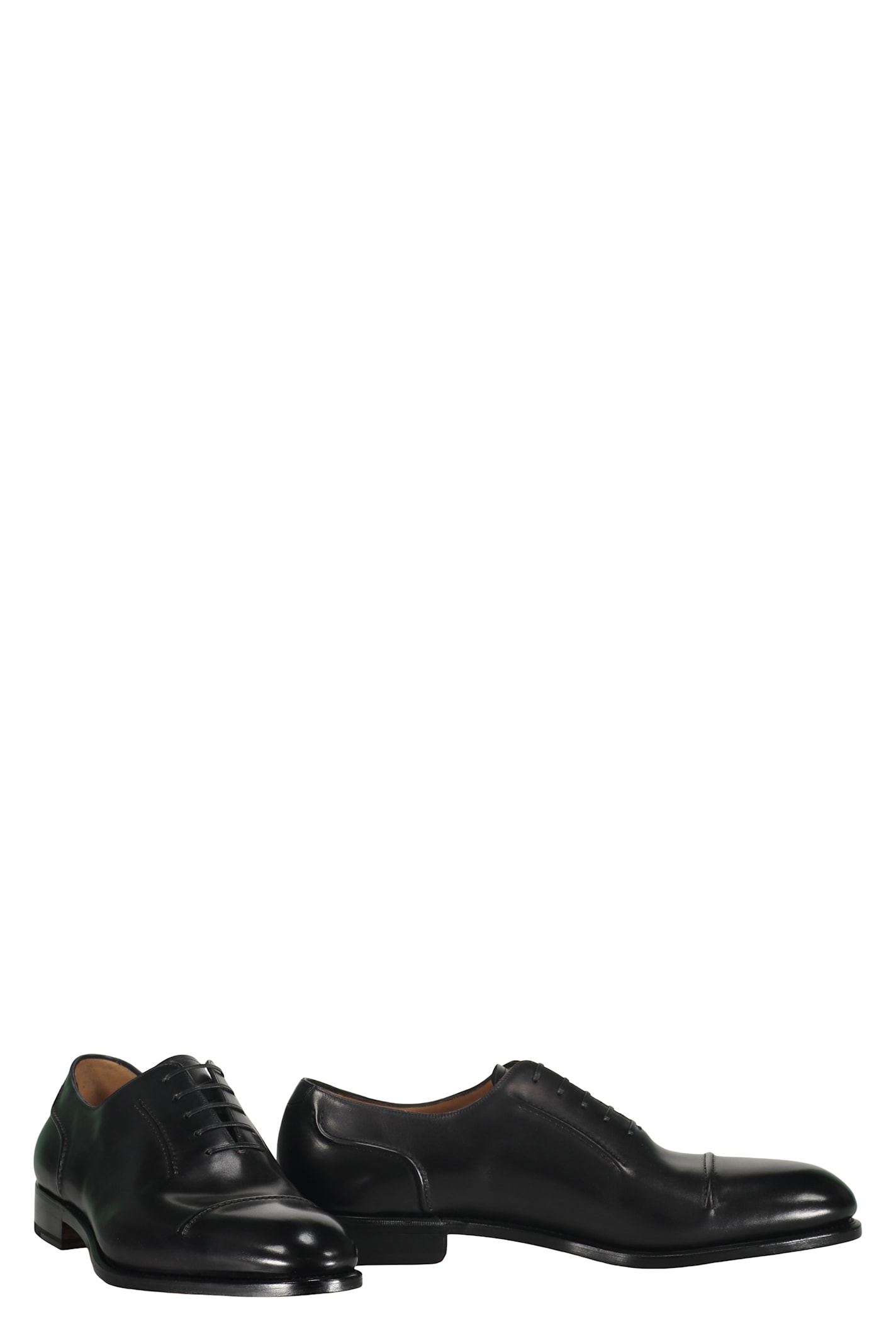 Ferragamo Square Head Niujin Shoes In Black
