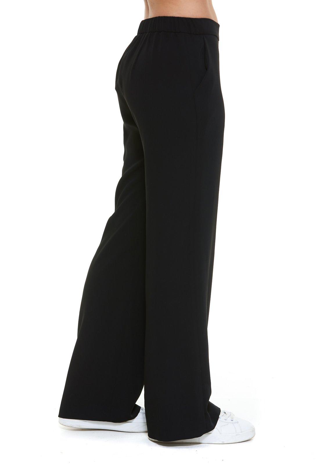 Shop P.a.r.o.s.h Tailored Wide-leg Pants In Nero