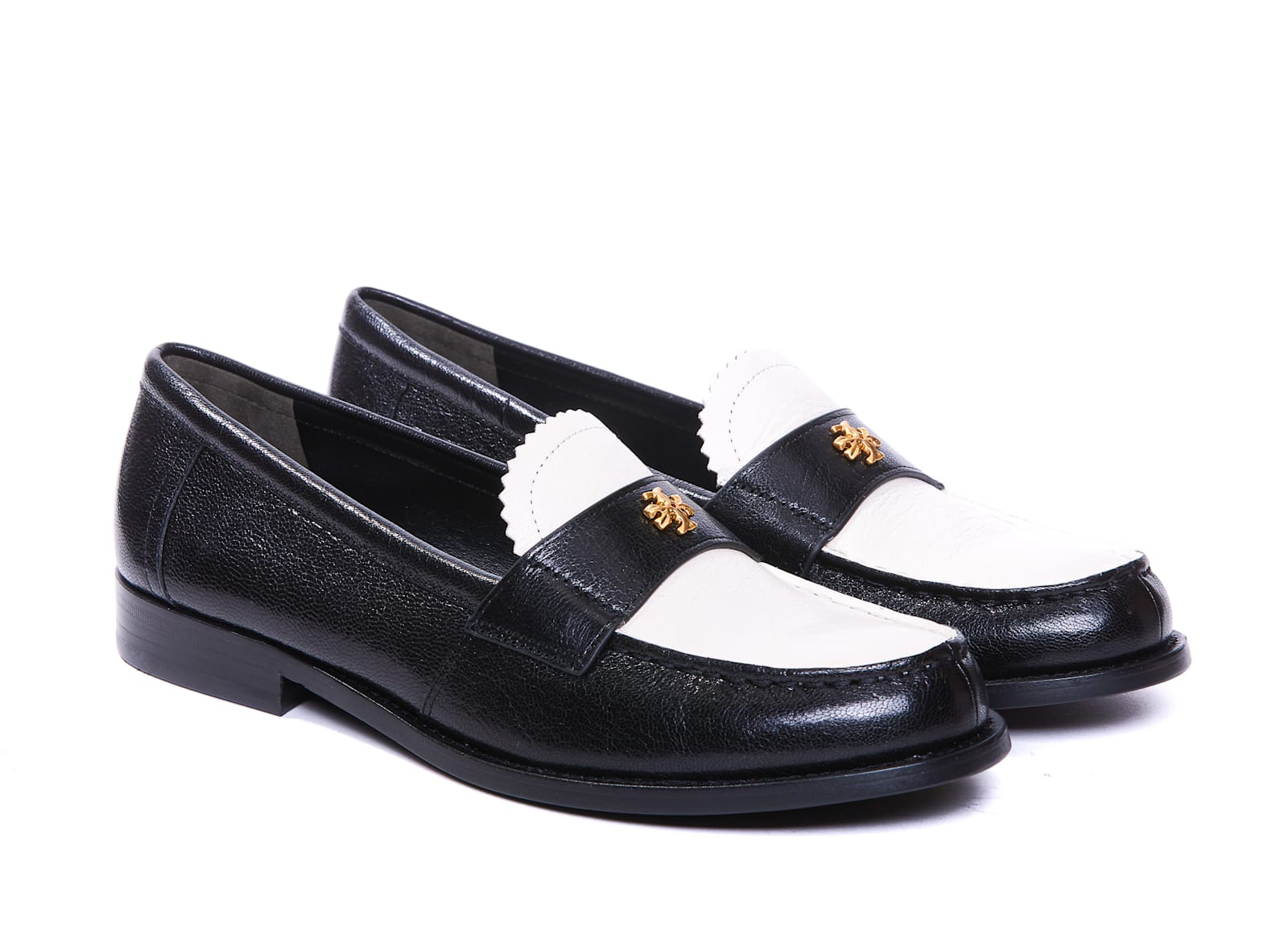 Shop Tory Burch Classic Loafer In Black