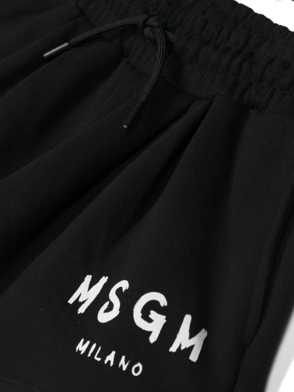 Shop Msgm Shorts Con Logo In Nero