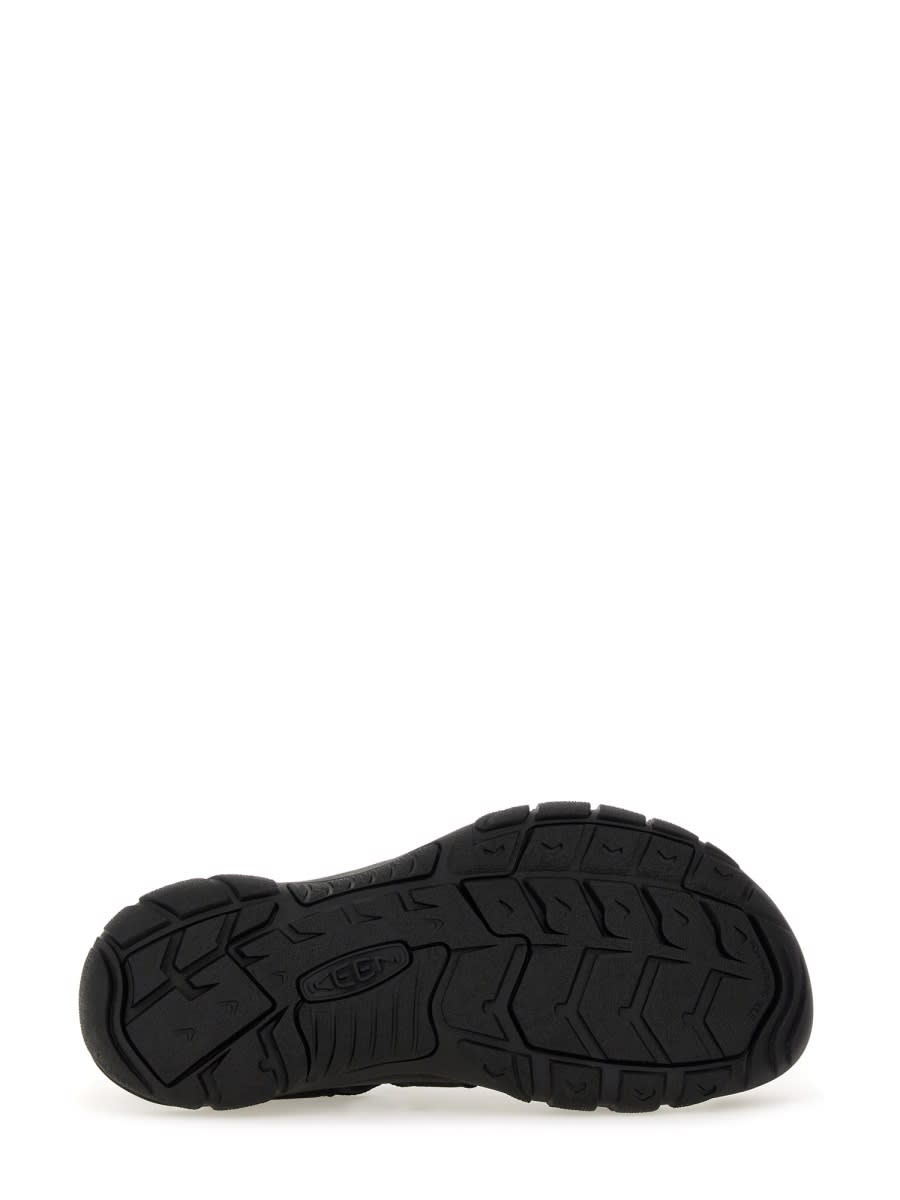 Keen Newport H2 Sandals In Black Suede And Fabric In Black