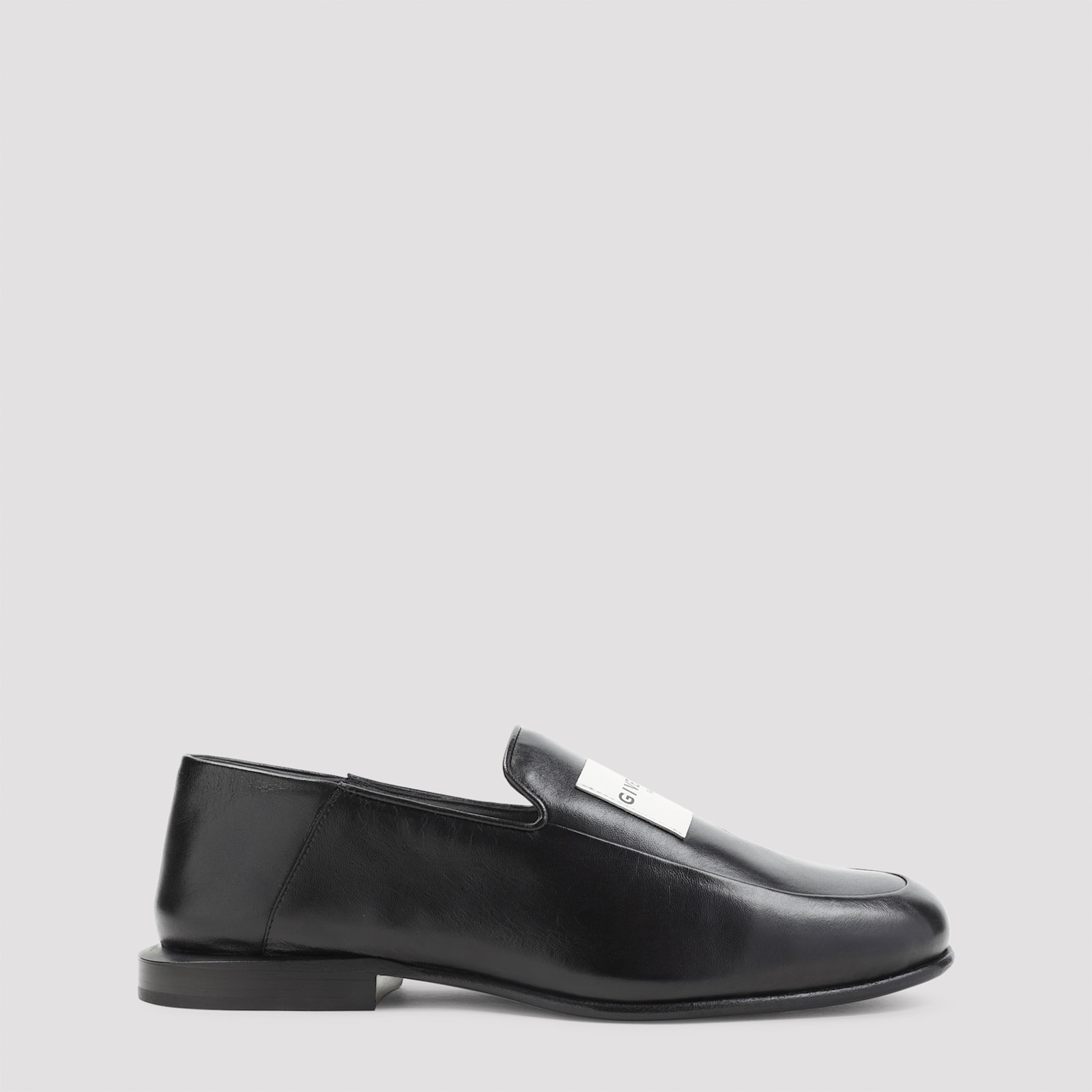 Givenchy Label Leather Loafers In Black