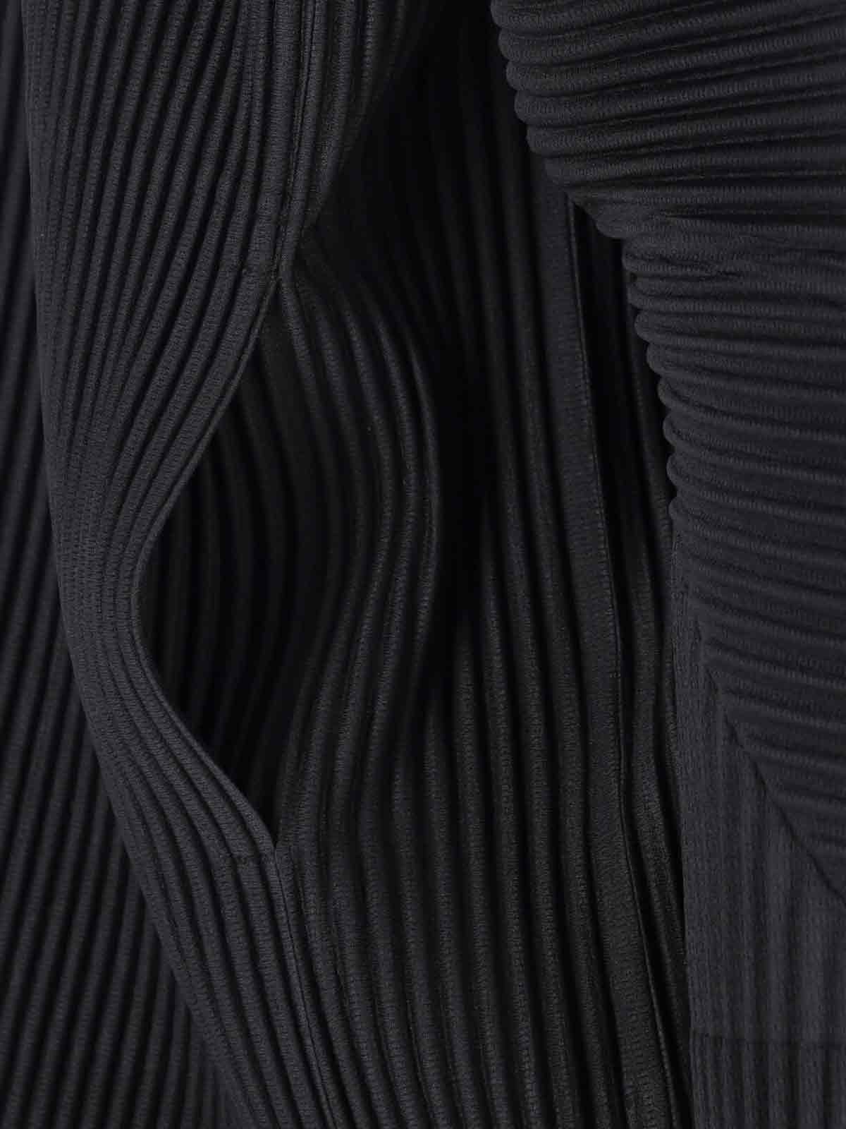 Issey Miyake Pleated Zip-front Shirt Jacket In Black