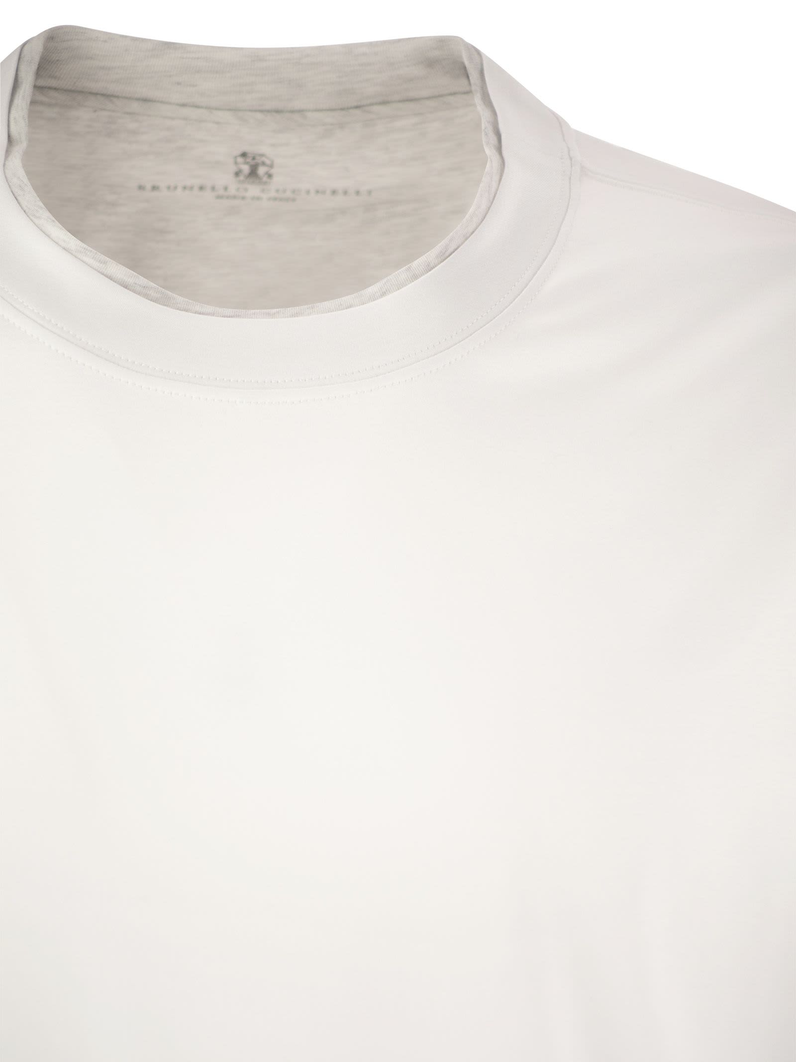 Shop Brunello Cucinelli Slim Fit Crew-neck T-shirt In Lightweight Cotton Jersey In White